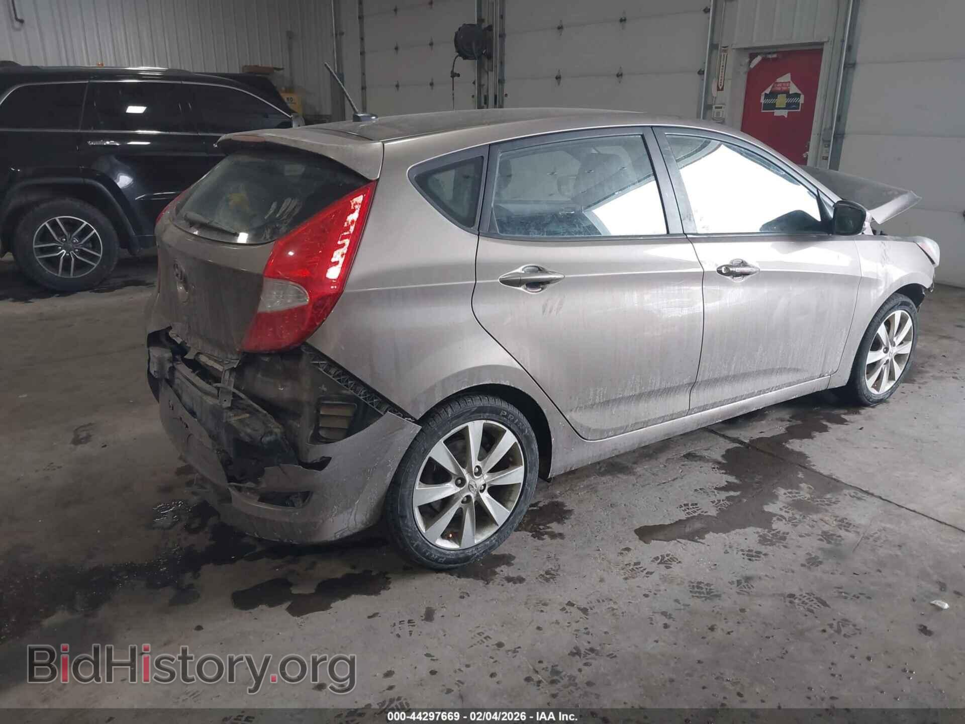2013 HYUNDAI ACCENT - VIN: KMHCU5AE6DU070203 - Фото 4
