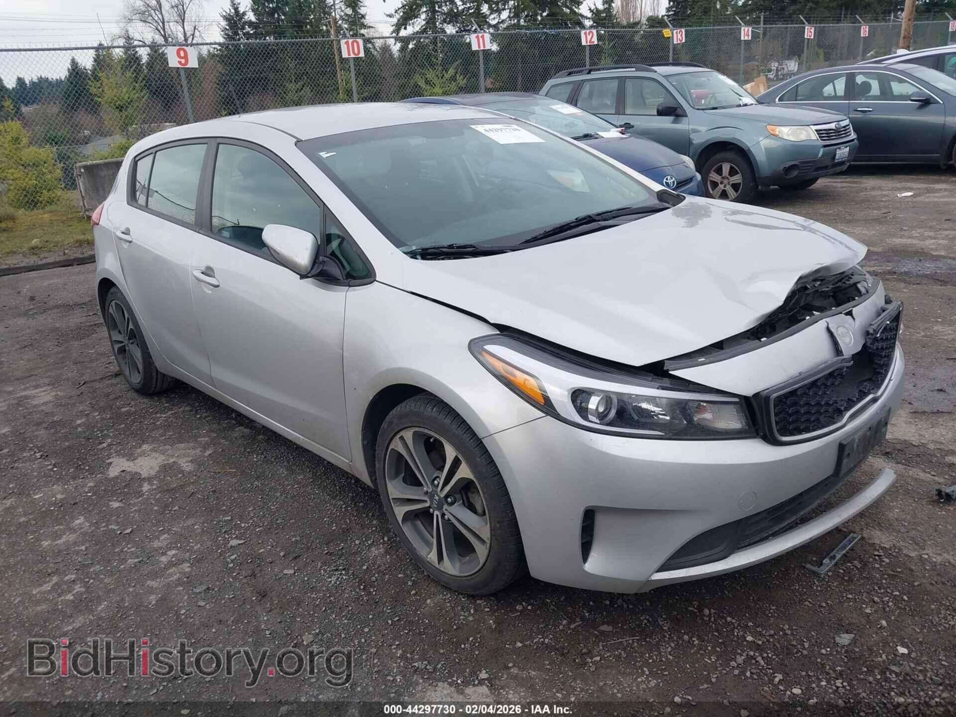 Photo KNAFK5A89H5674584 - KIA FORTE 2017