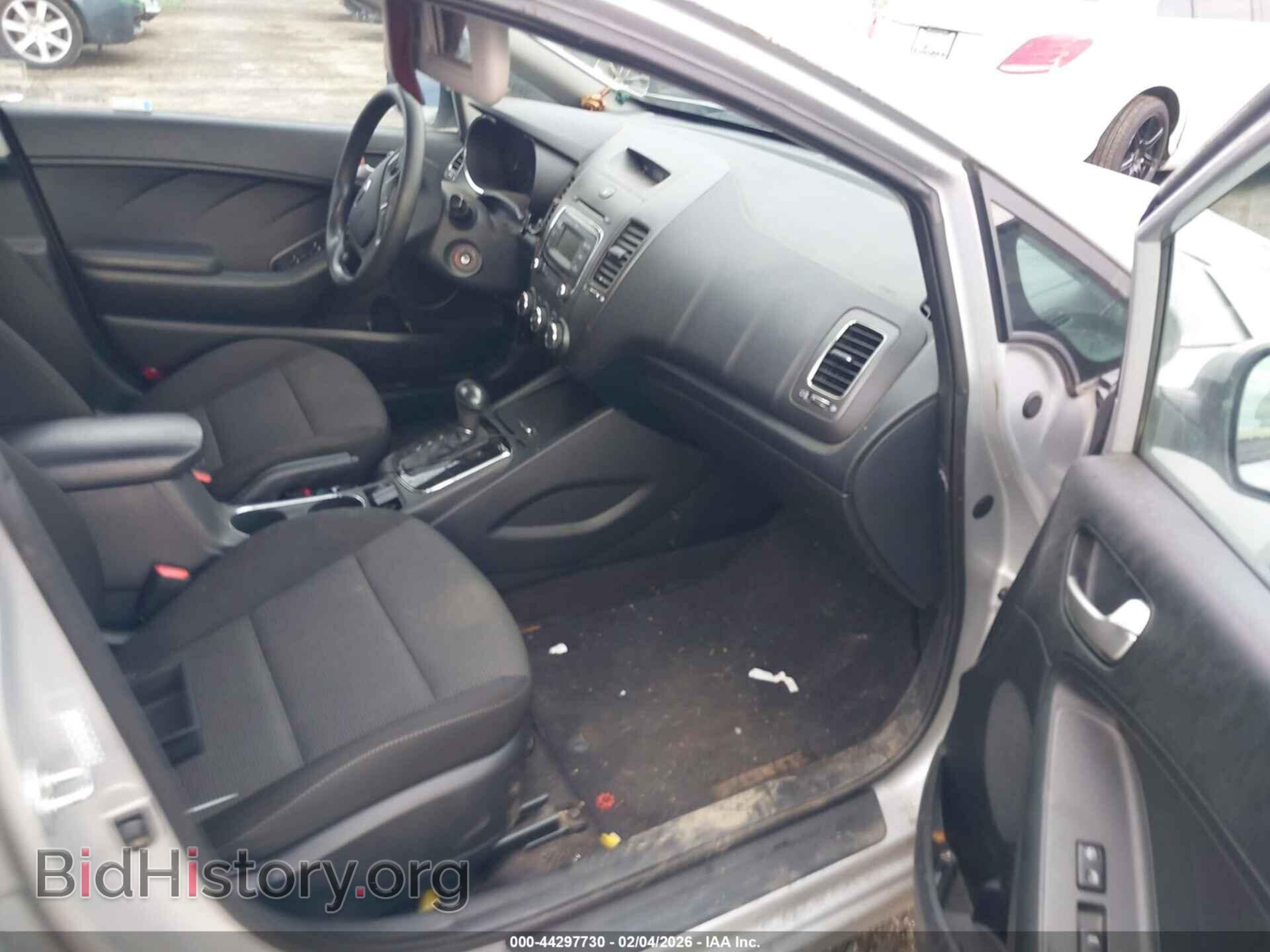 2017 KIA FORTE - VIN: KNAFK5A89H5674584 - Фото 5