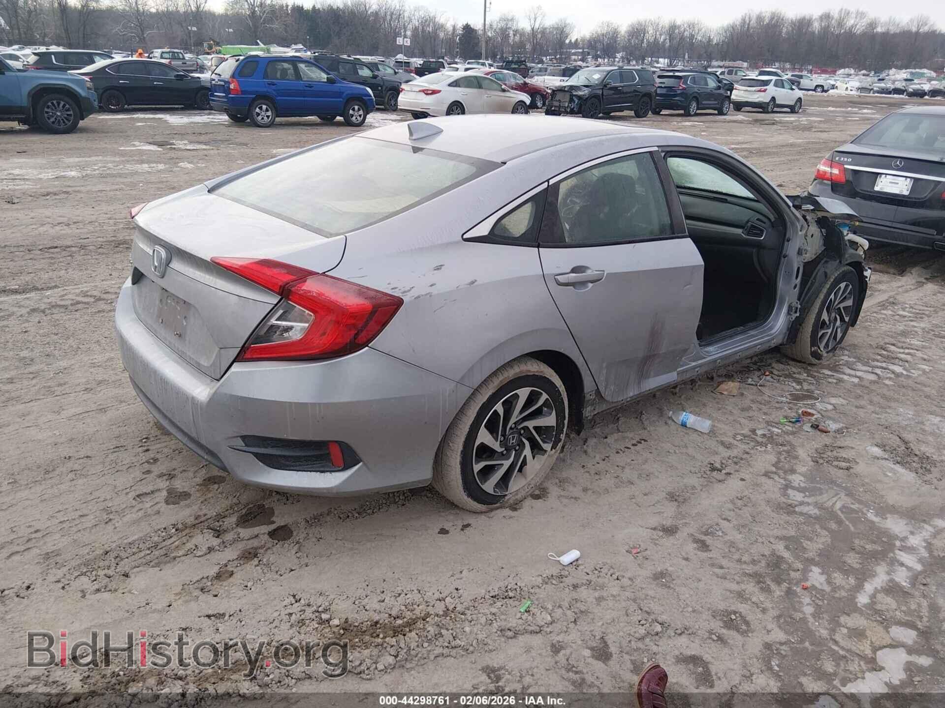 2018 HONDA CIVIC - VIN: 2HGFC2F74JH519262 - Фото 4