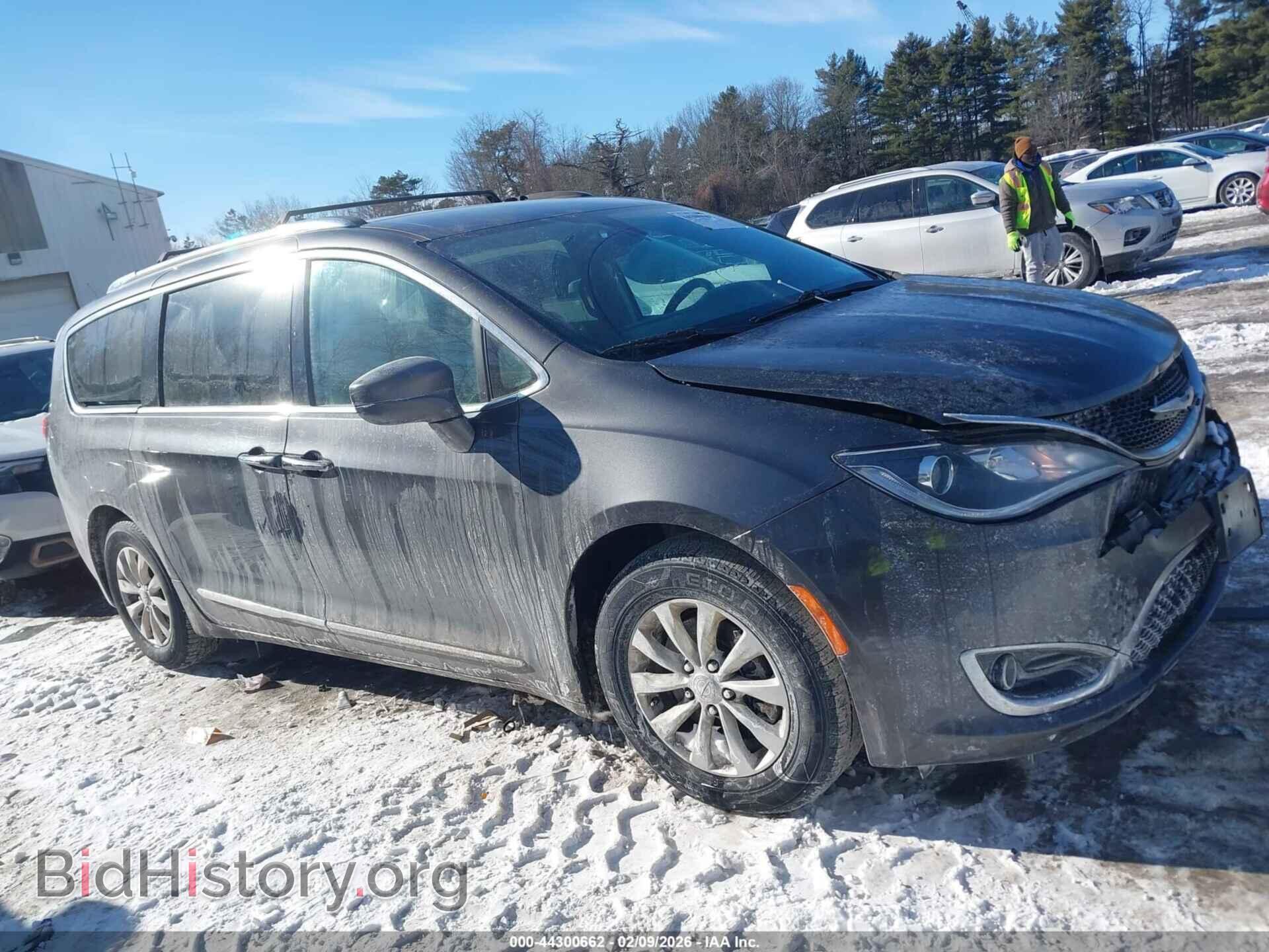 2018 CHRYSLER PACIFICA - VIN: 2C4RC1BG5JR290564 - Фото 13