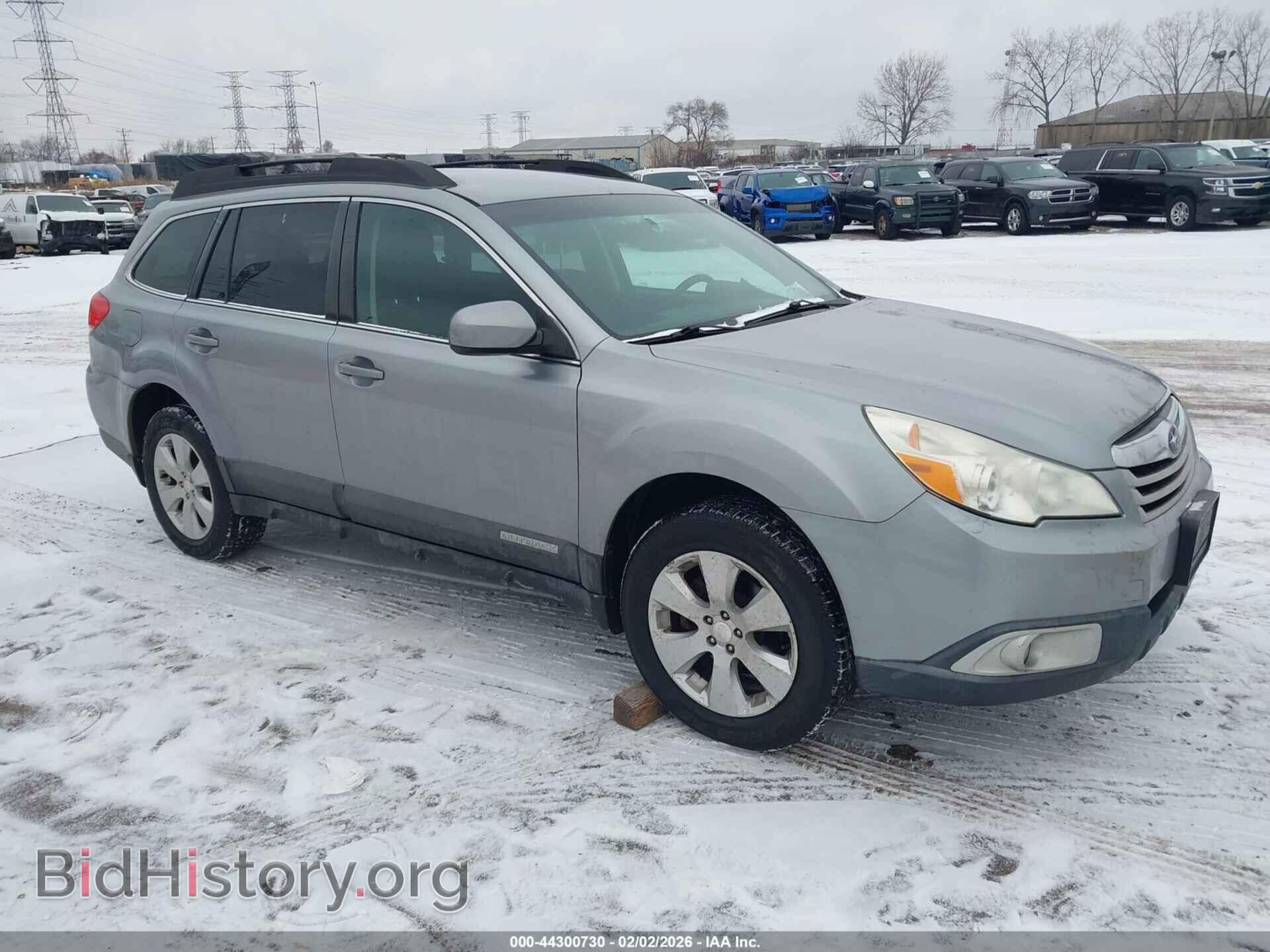 Photo 4S4BRBCC2B3362795 - SUBARU OUTBACK 2011