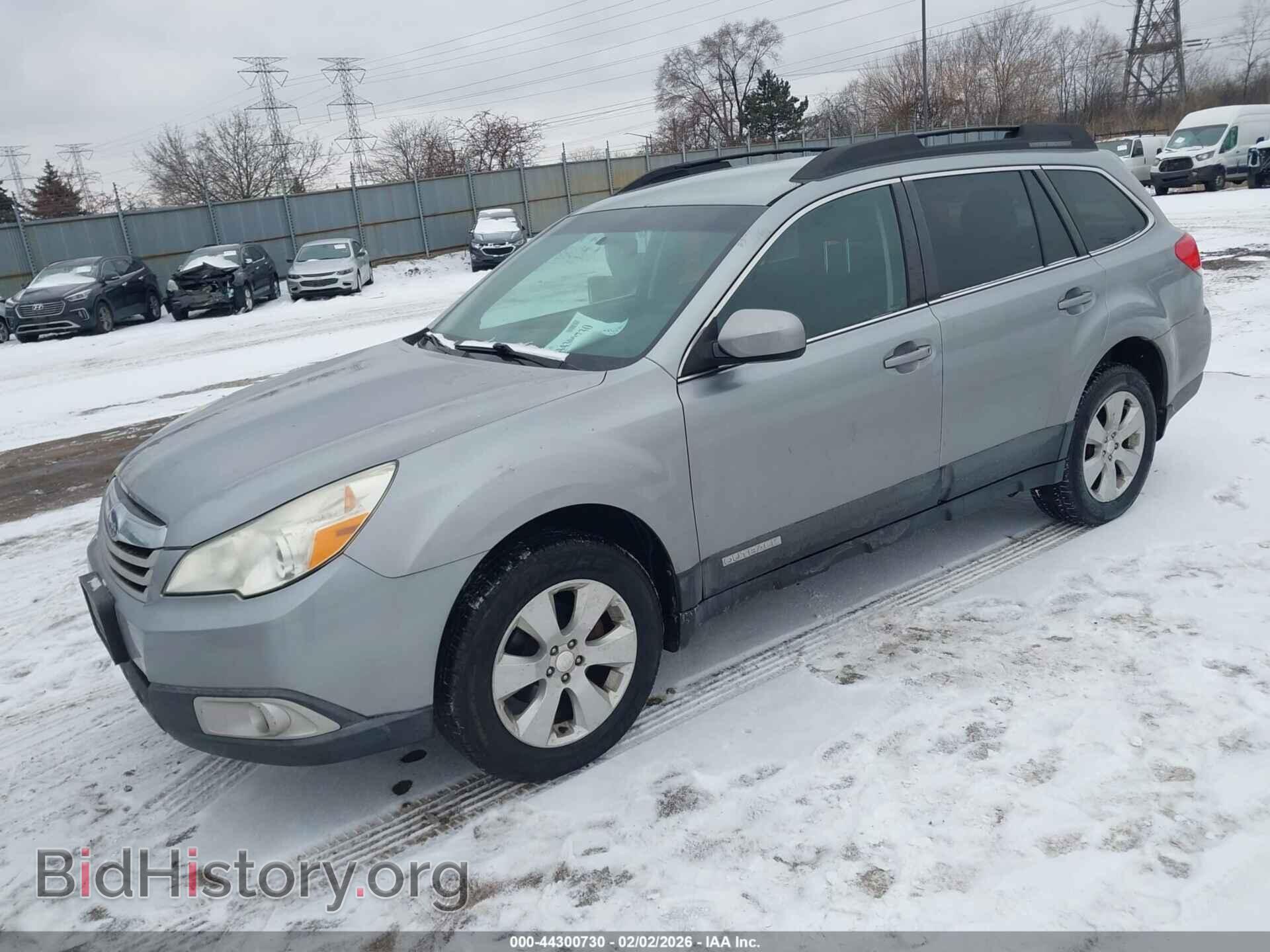 2011 SUBARU OUTBACK - VIN: 4S4BRBCC2B3362795 - Фото 2