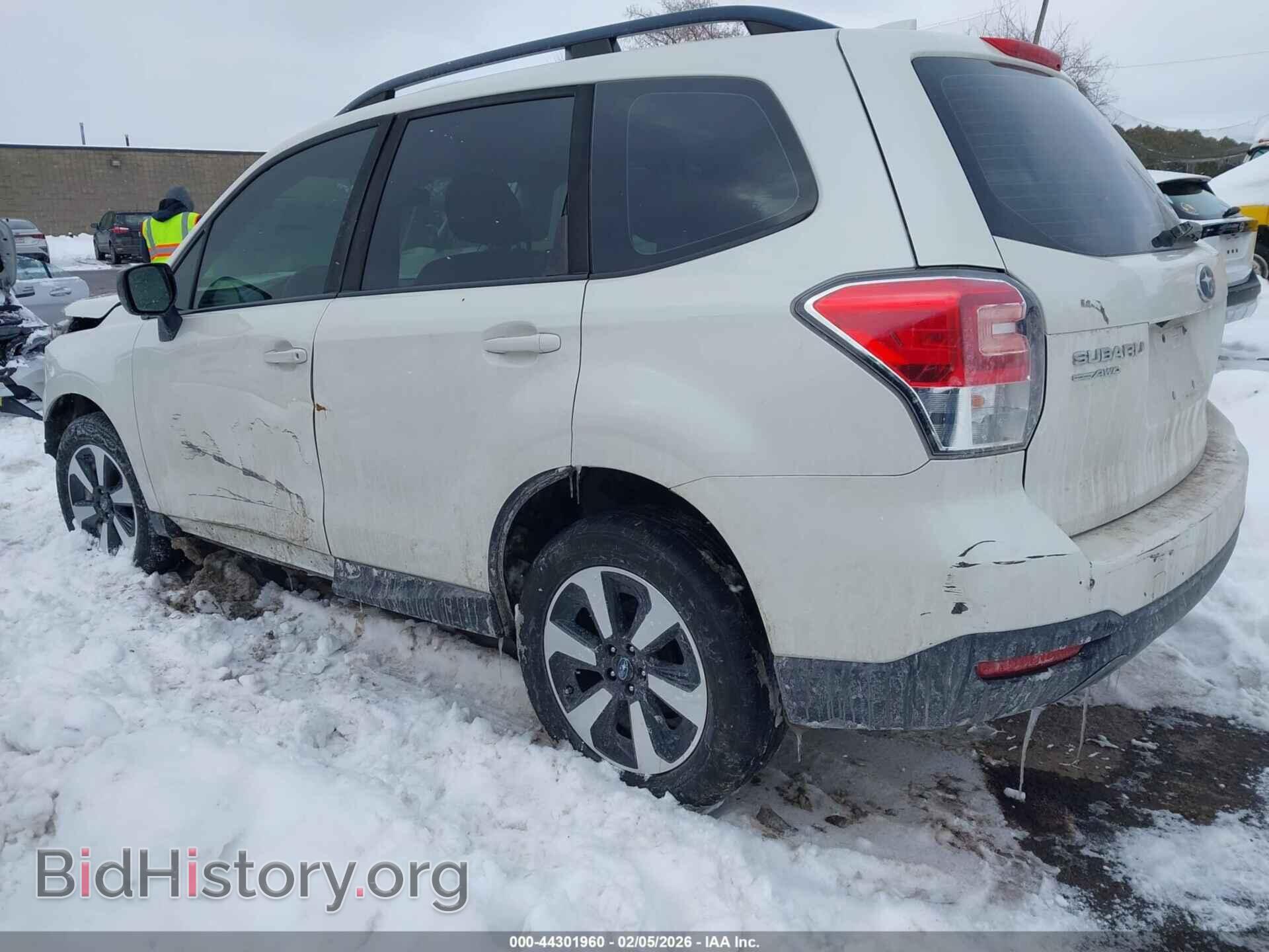 2018 SUBARU FORESTER - VIN: JF2SJABCXJH526837 - Фото 3
