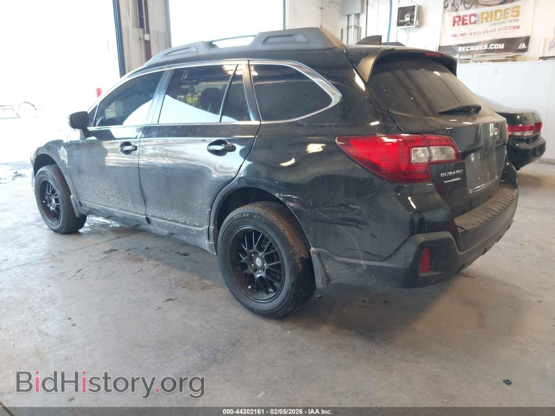 2018 SUBARU OUTBACK - VIN: 4S4BSANC2J3266675 - Фото 3