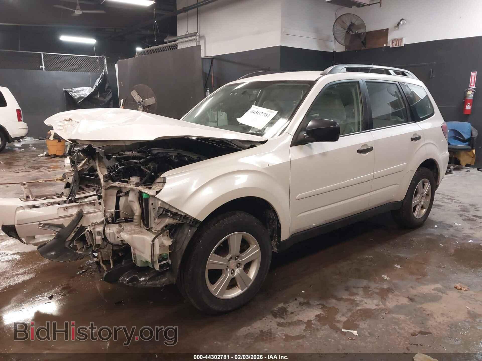 2013 SUBARU FORESTER - VIN: JF2SHABC1DH413536 - Фото 2