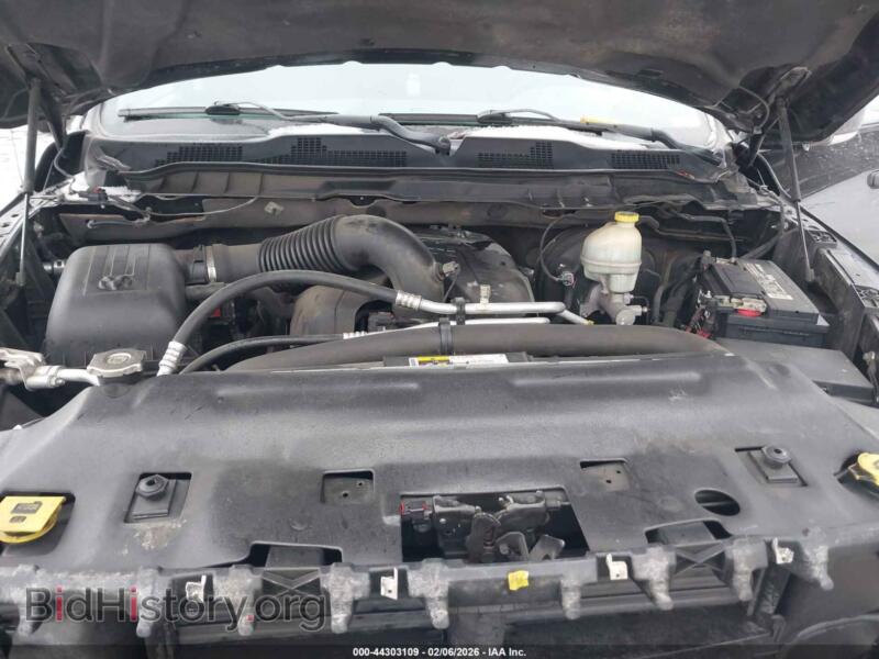 2015 RAM 1500 (VIN 1C6RR7LT4FS525319) — photo 10 of 17