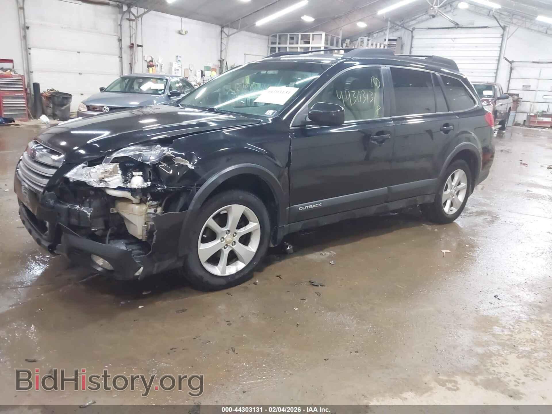 2014 SUBARU OUTBACK - VIN: 4S4BRBDC4E3204266 - Фото 2