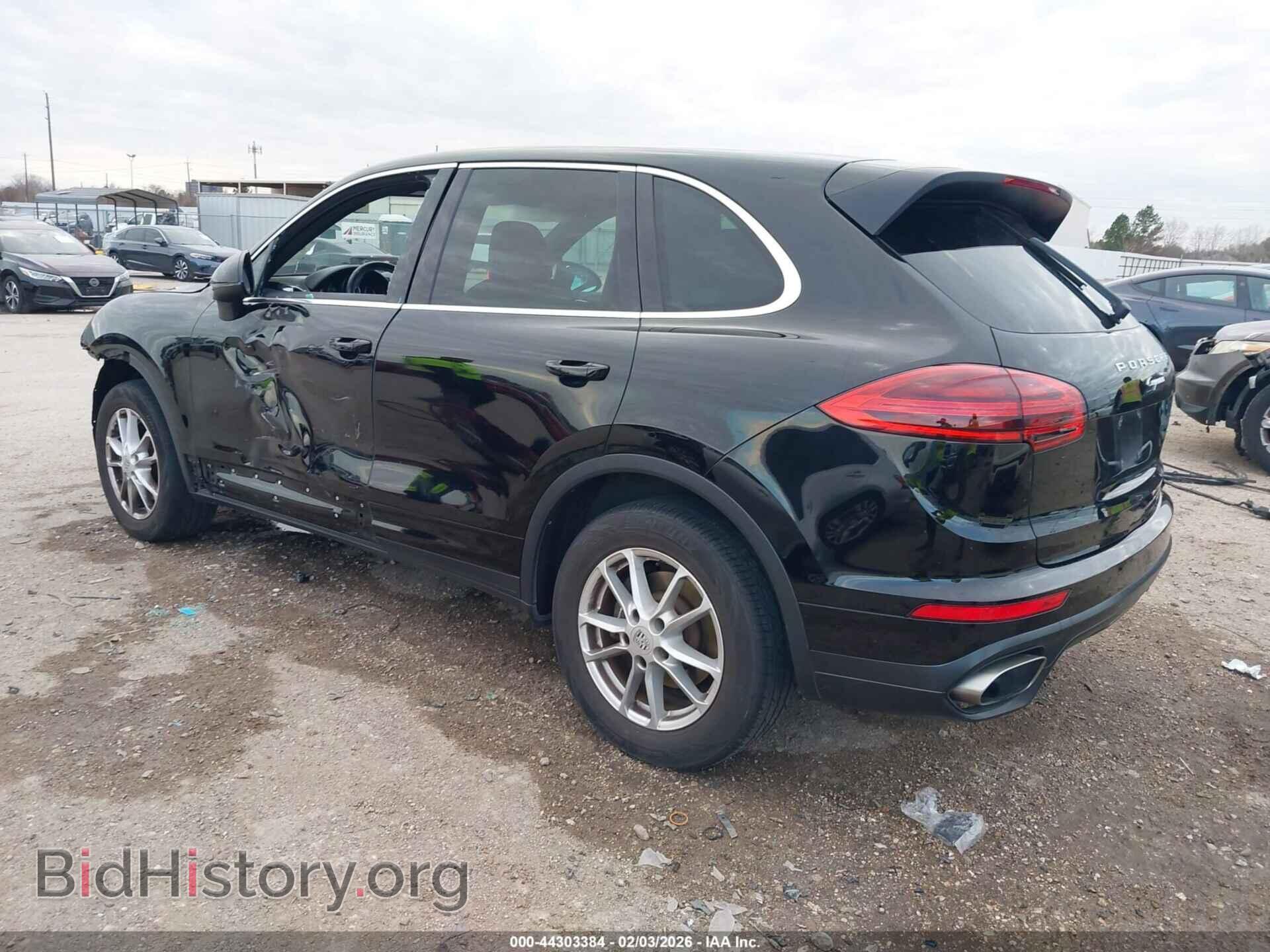 2016 PORSCHE CAYENNE - VIN: WP1AA2A22GLA10078 - Photo 3
