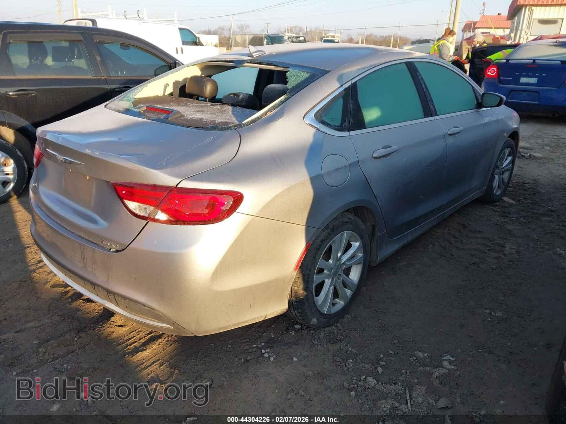 2017 CHRYSLER 200 - VIN: 1C3CCCAB7HN505526 - Фото 4