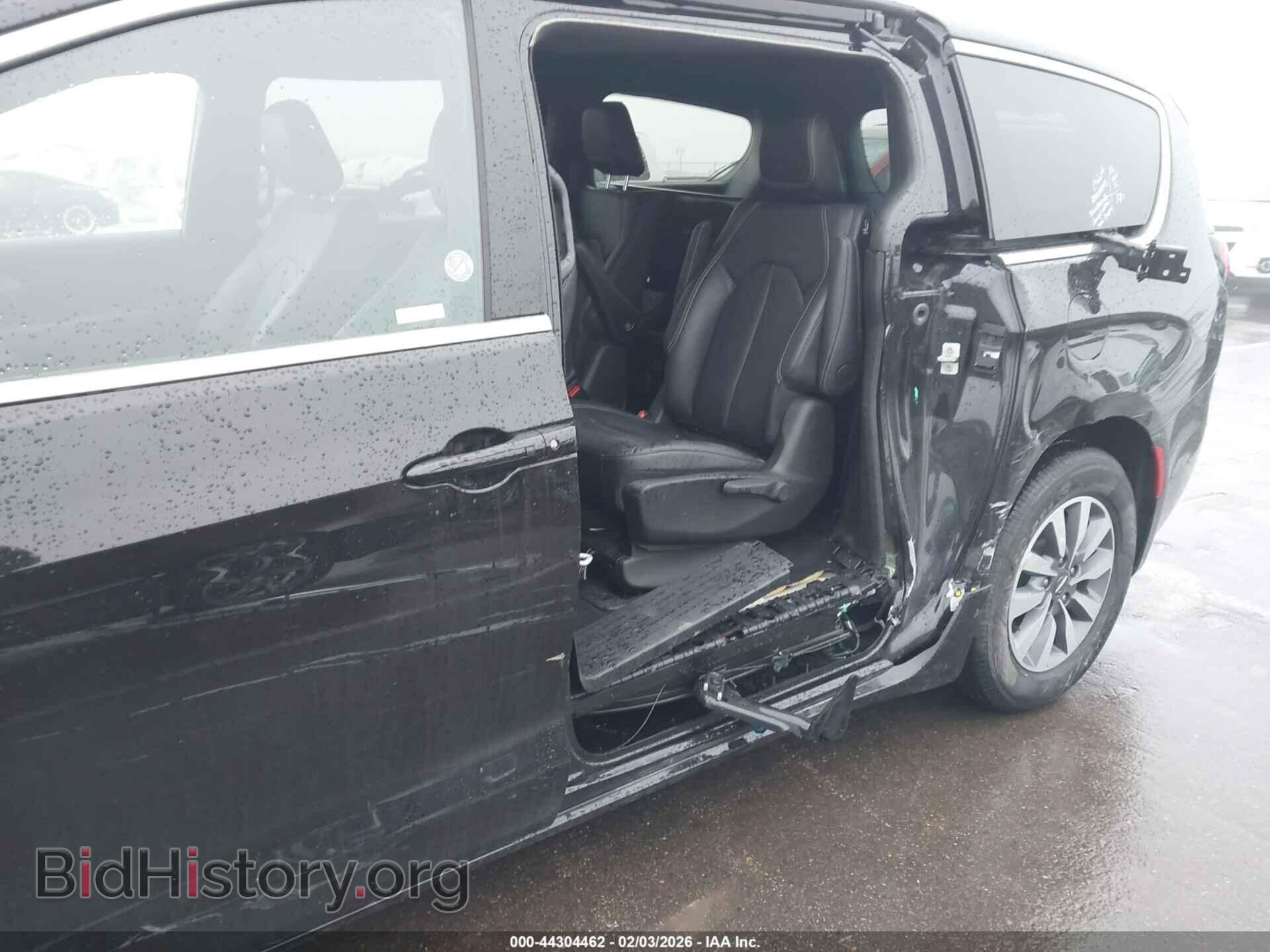 2025 CHRYSLER PACIFICA - VIN: 2C4RC1S71SR572332 - Фото 6