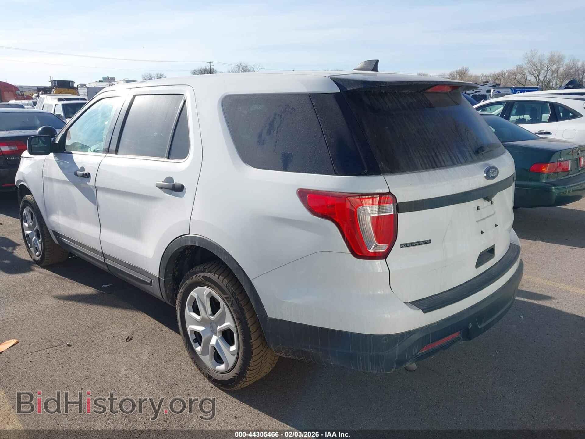 2018 FORD POLICE INTERCEPTOR UTILITY - VIN: 1FM5K8AT5JGB59558 - Фото 3