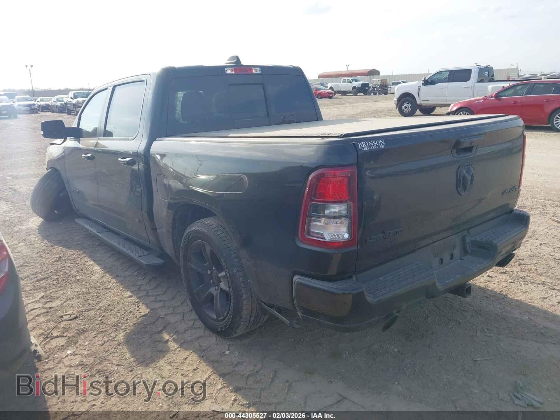 2021 RAM 1500 - VIN: 1C6SRFFT4MN679564 - Фото 3