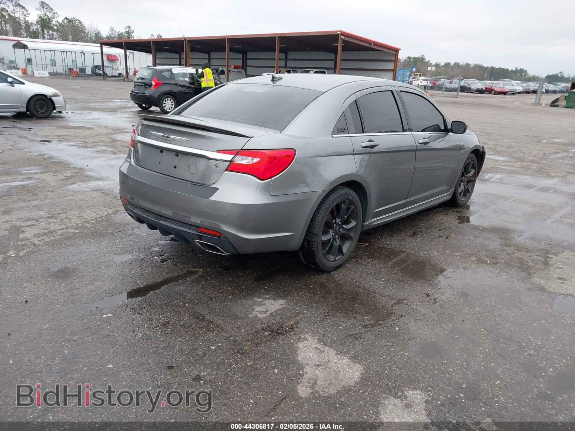 2013 CHRYSLER 200 - VIN: 1C3CCBCG7DN719655 - Фото 4