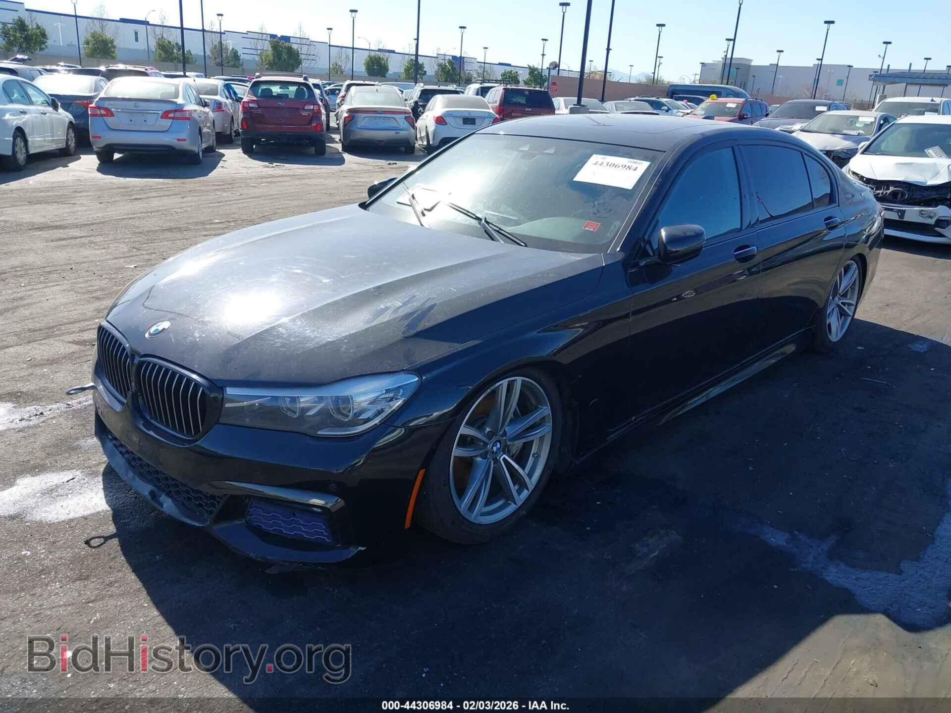 2017 BMW 740I - VIN: WBA7E2C51HG739820 - Photo 2