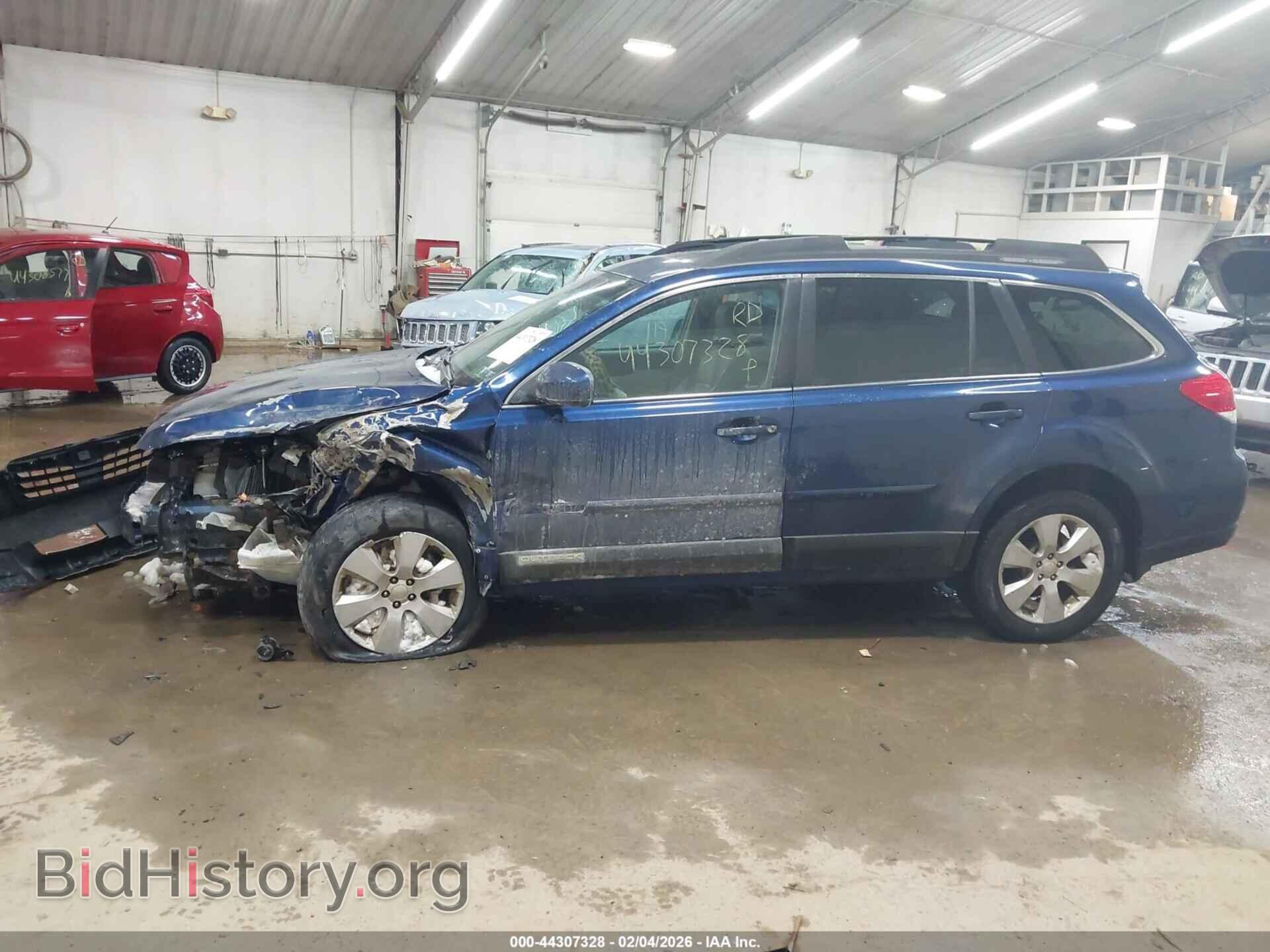 2011 SUBARU OUTBACK - VIN: 4S4BRBKC8B3377691 - Фото 14