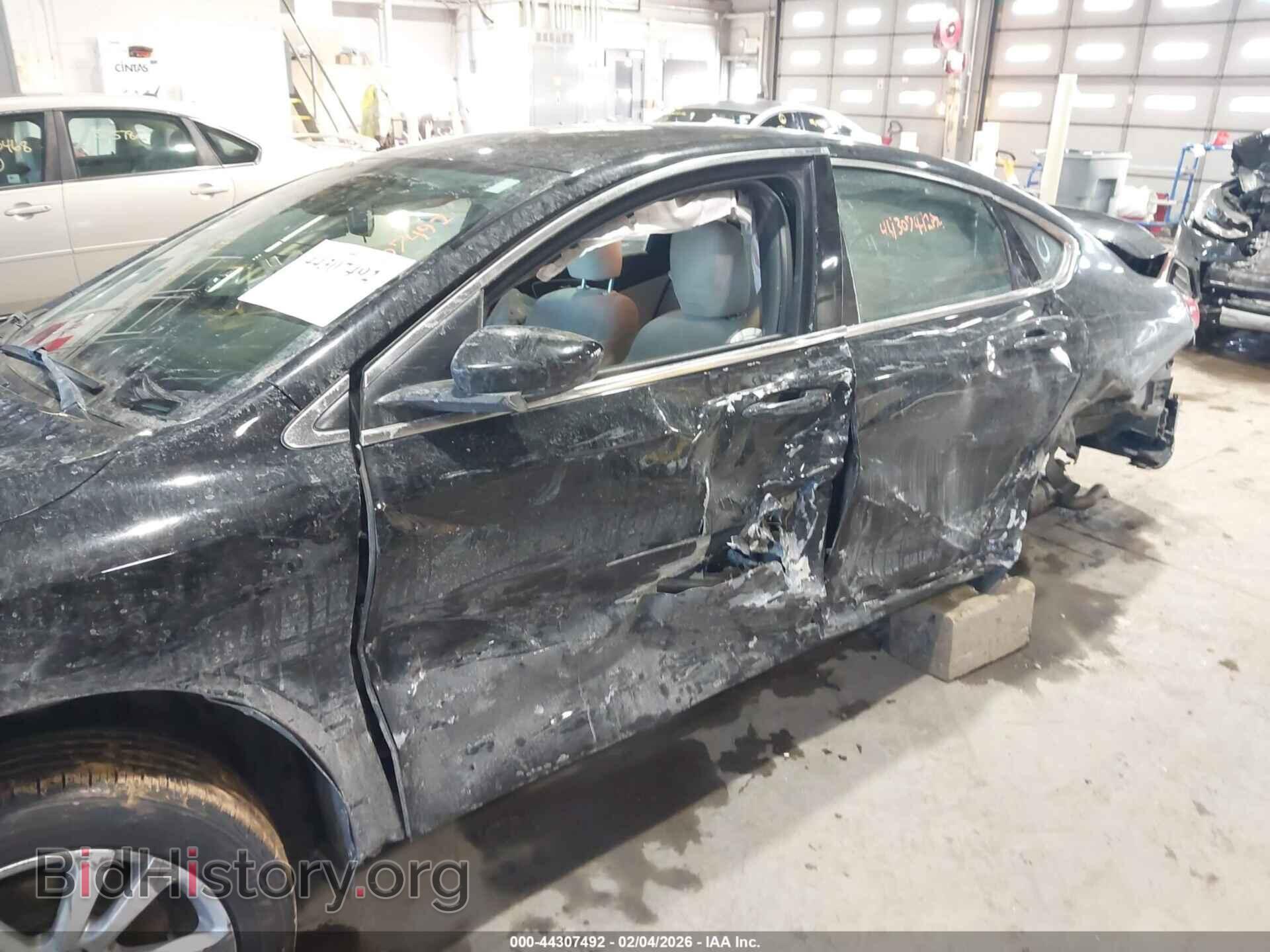 2016 CHRYSLER 200 - VIN: 1C3CCCAB4GN150958 - Photo 6