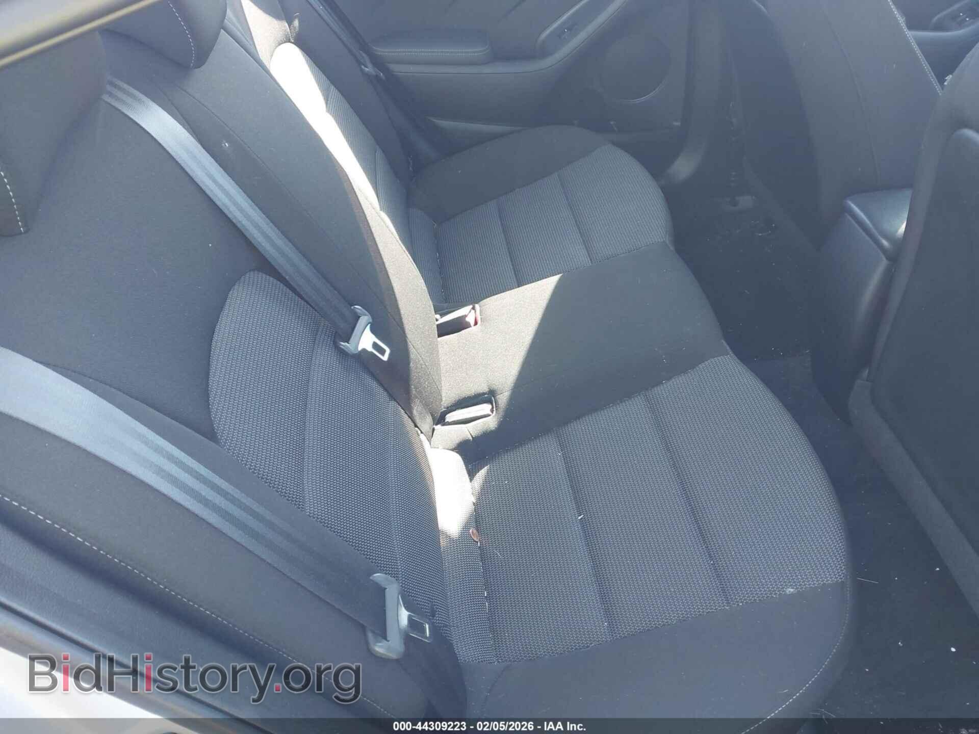 2017 KIA FORTE - VIN: 3KPFK4A74HE133564 - Photo 8