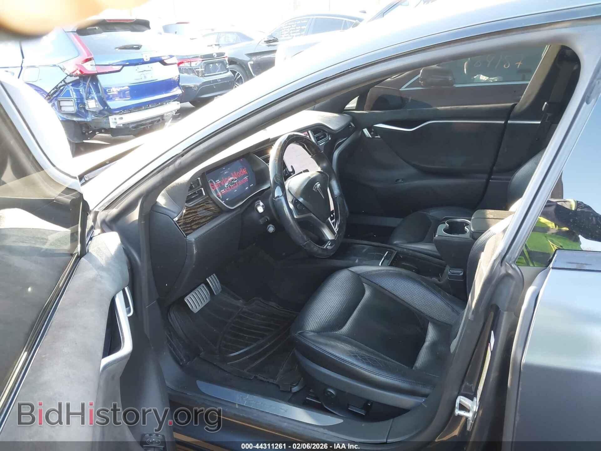 2016 TESLA MODEL S - VIN: 5YJSA1E45GF151693 - Фото 5