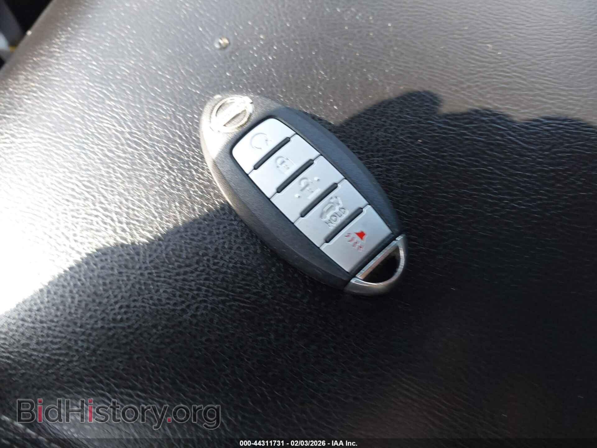 2018 NISSAN PATHFINDER - VIN: 5N1DR2MM6JC628396 - Фото 11