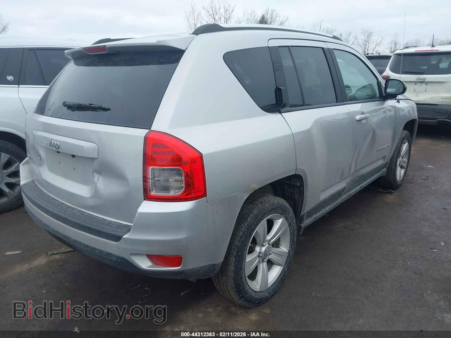 2012 JEEP COMPASS - VIN: 1C4NJDBB5CD635480 - Фото 4