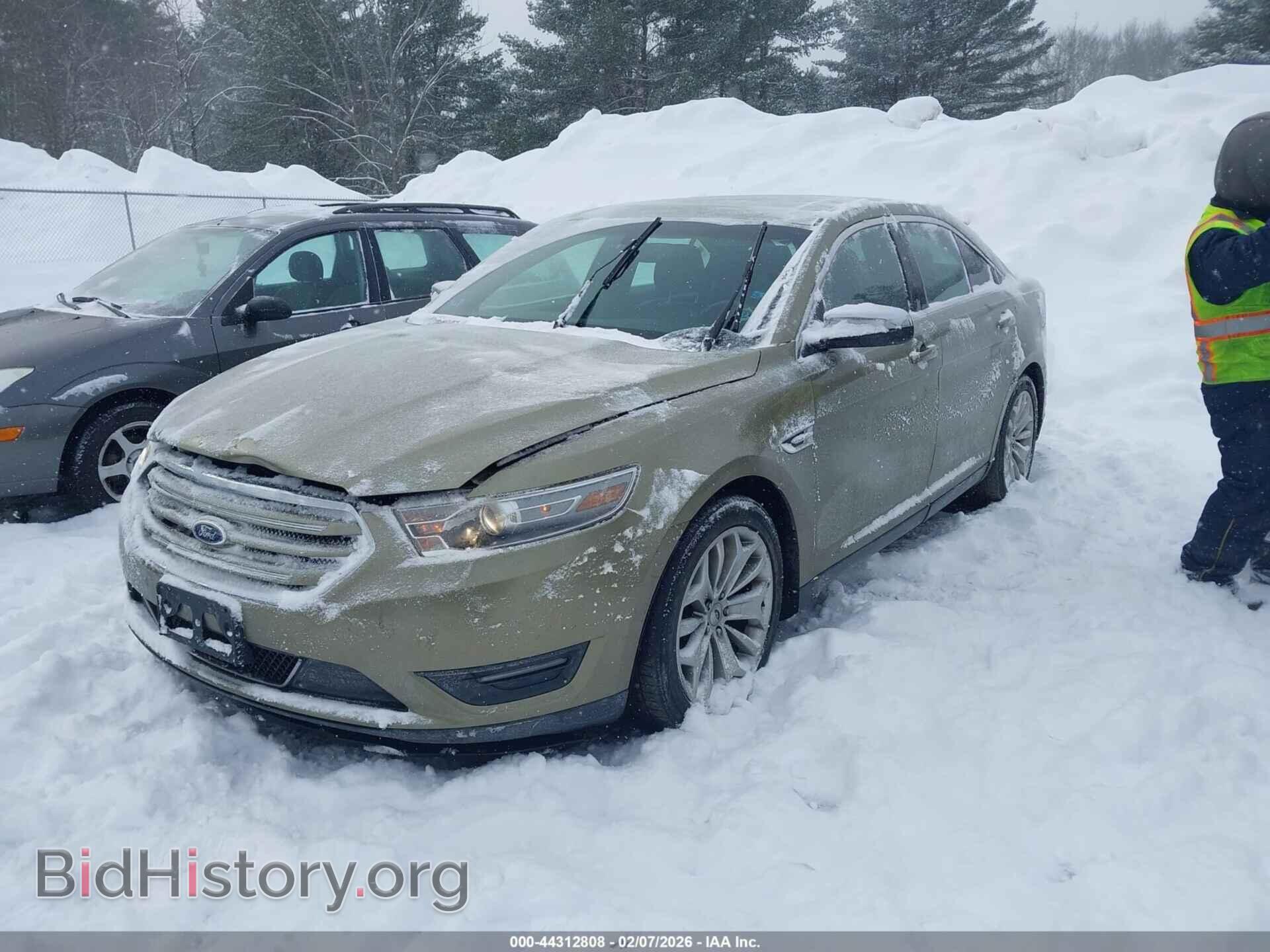 2013 FORD TAURUS - VIN: 1FAHP2F85DG226657 - Фото 2