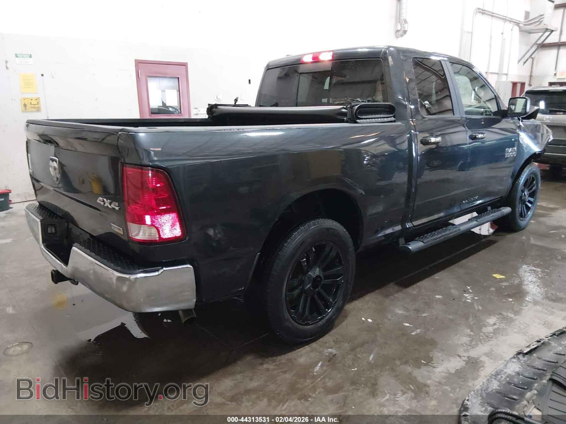 2018 RAM 1500 - VIN: 1C6RR7GG4JS120454 - Фото 4