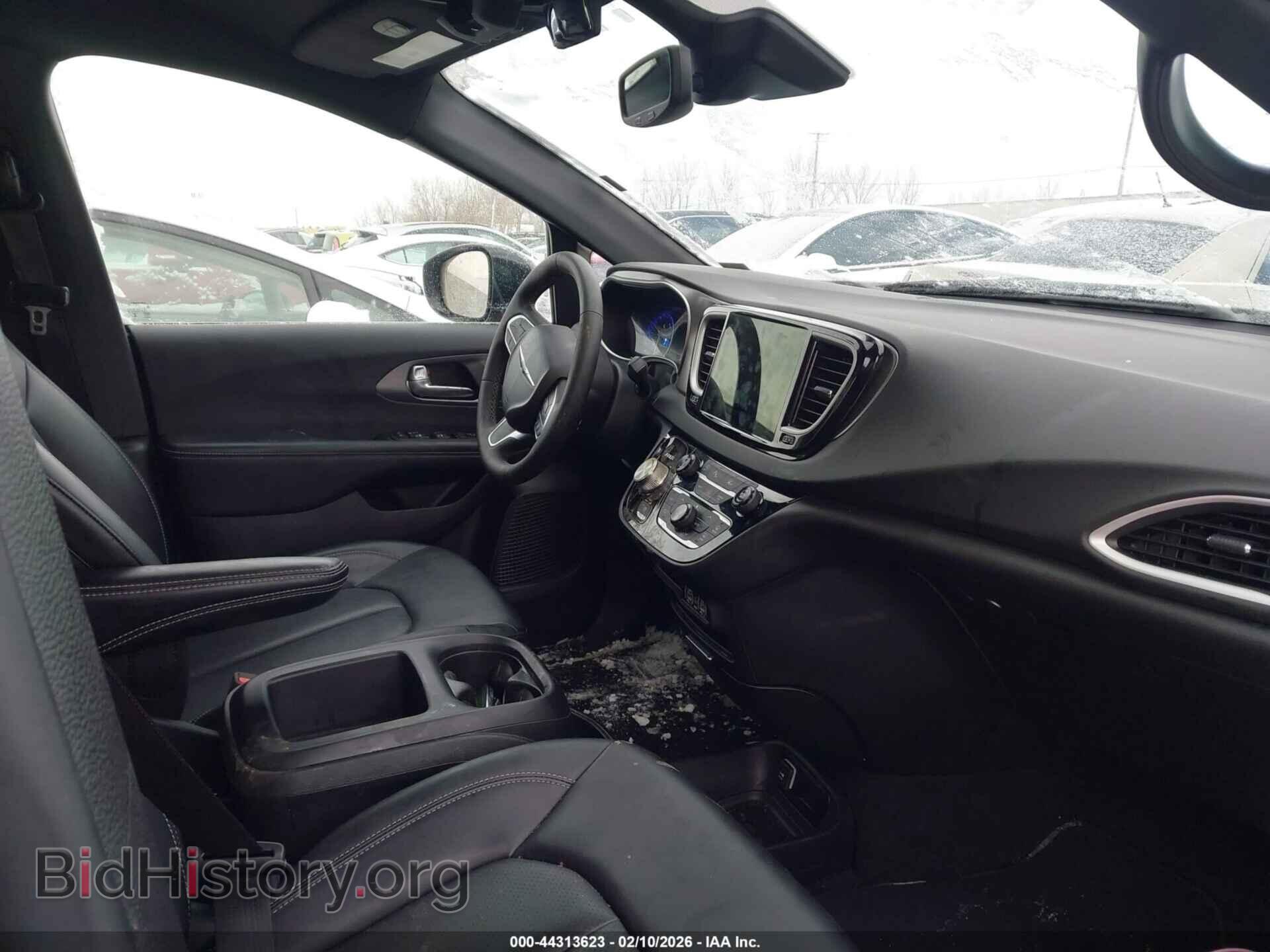 2025 CHRYSLER PACIFICA - VIN: 2C4RC1BG7SR551419 - Фото 5