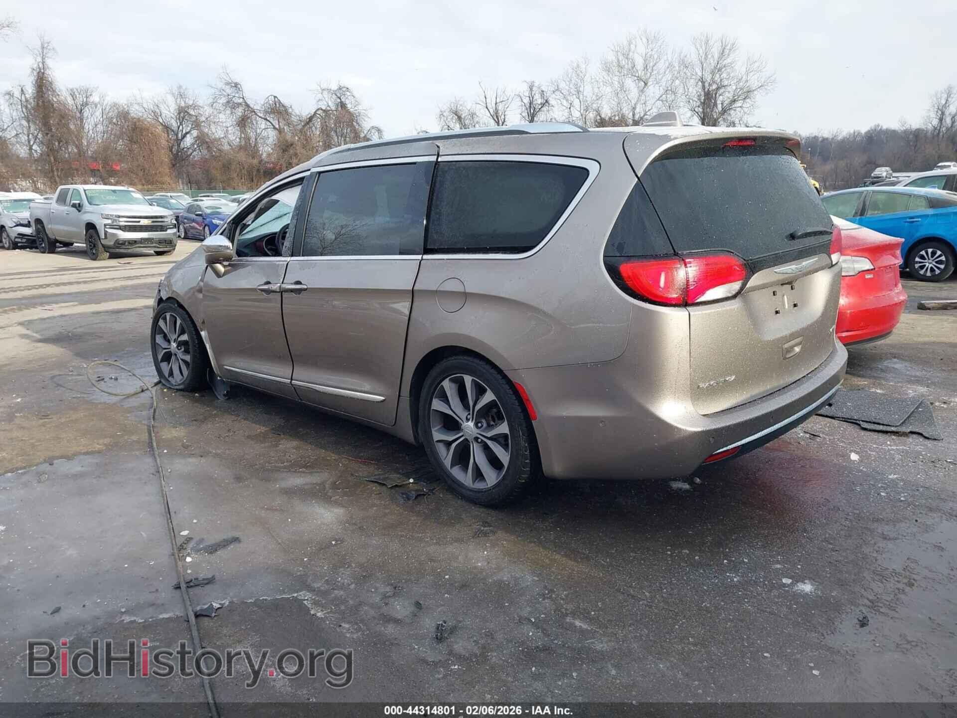 2017 CHRYSLER PACIFICA - VIN: 2C4RC1GG3HR559681 - Фото 3