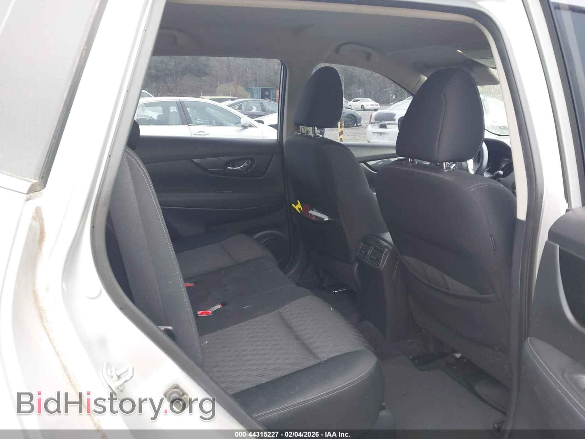 2017 NISSAN ROGUE - VIN: KNMAT2MV2HP533760 - Фото 8