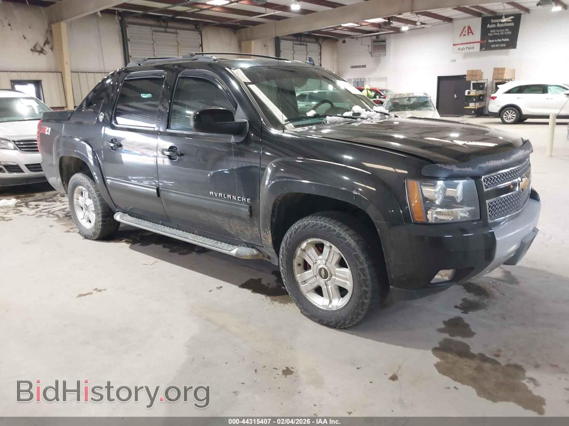 Photo 3GNTKFE72DG252910 - CHEVROLET AVALANCHE 2013
