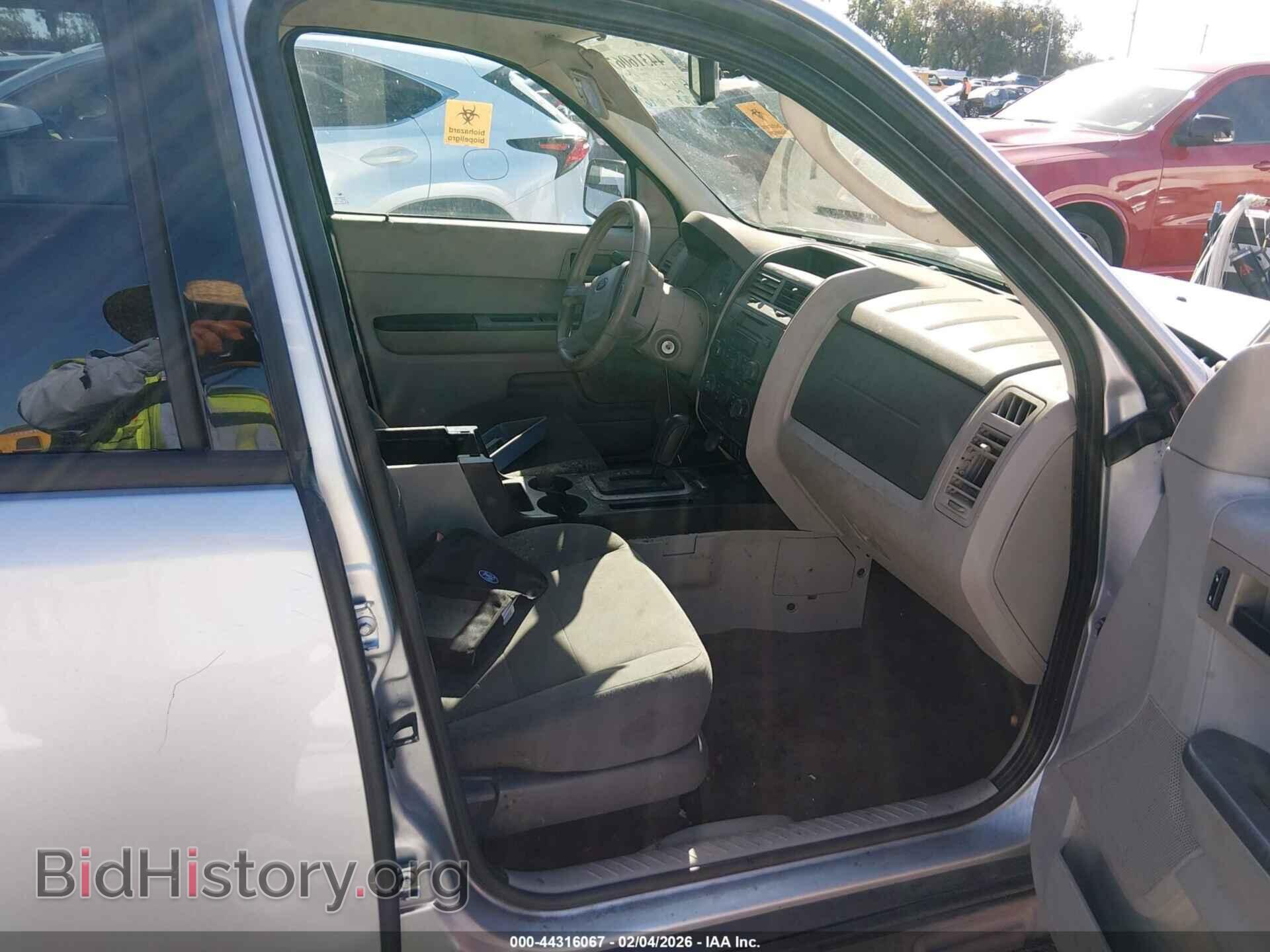 2011 FORD ESCAPE - VIN: 1FMCU0C7XBKA22214 - Фото 5