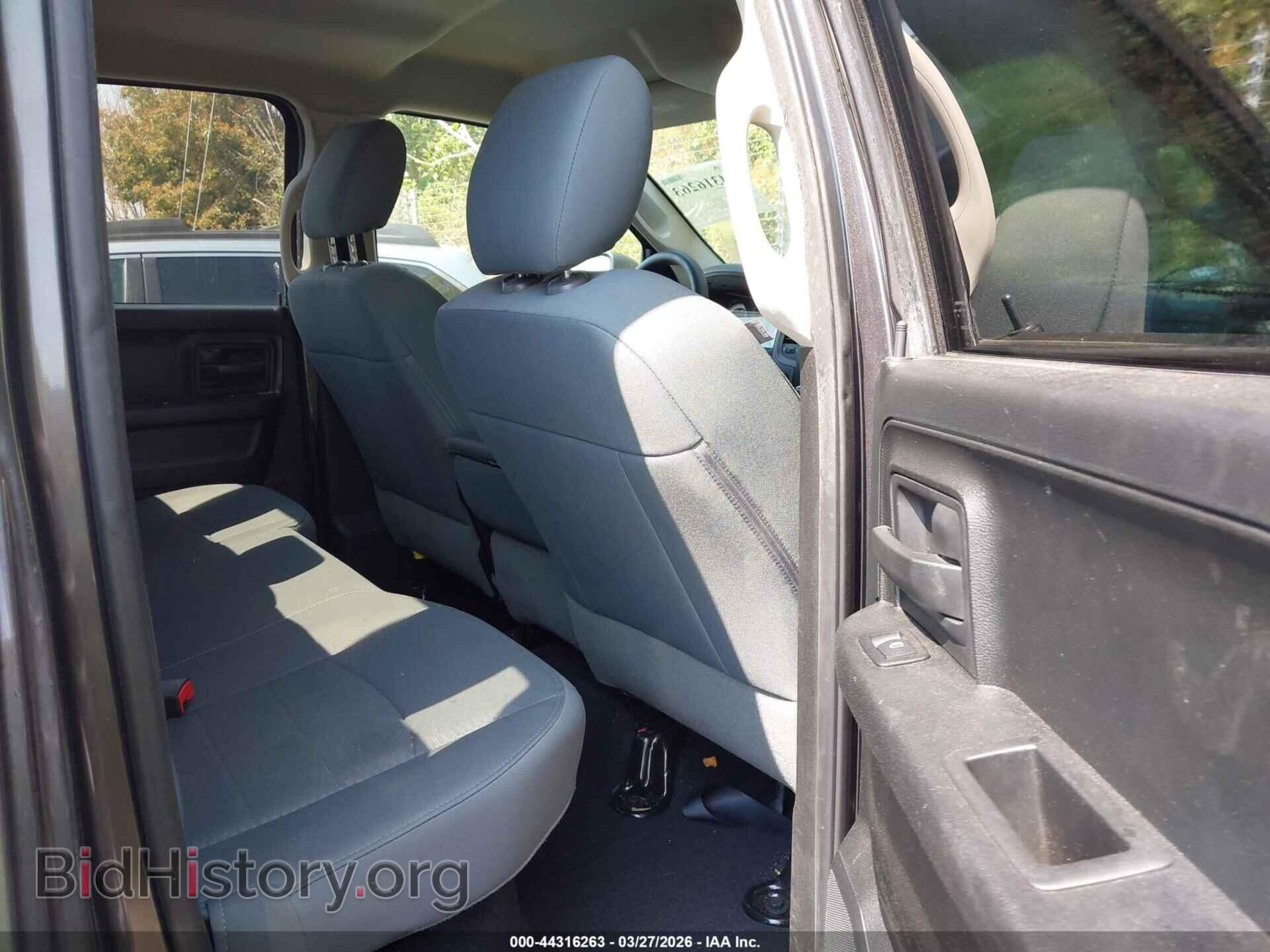 2017 RAM 1500 - VIN: 1C6RR7FG7HS755938 - Фото 8
