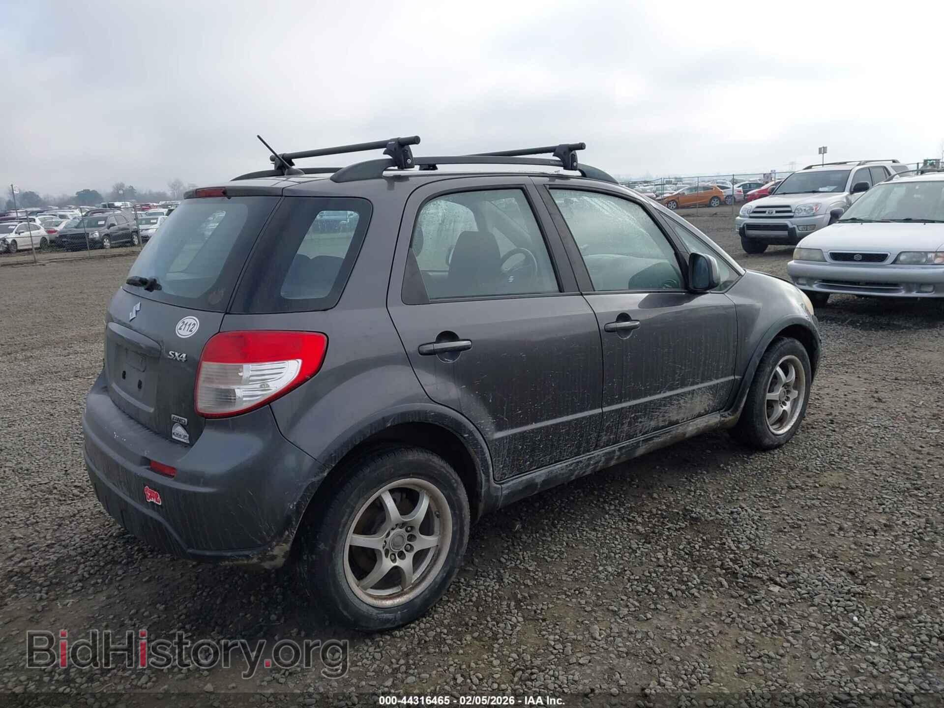 2010 SUZUKI SX4 - VIN: JS2YB5A32A6302638 - Фото 4