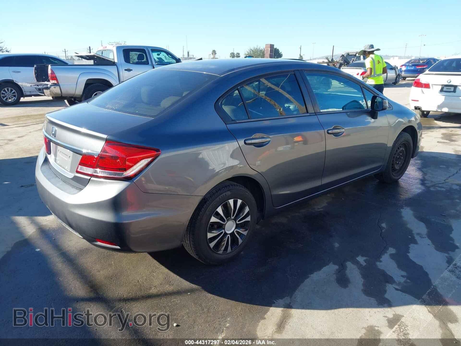 2013 HONDA CIVIC - VIN: 19XFB2F56DE223370 - Фото 4