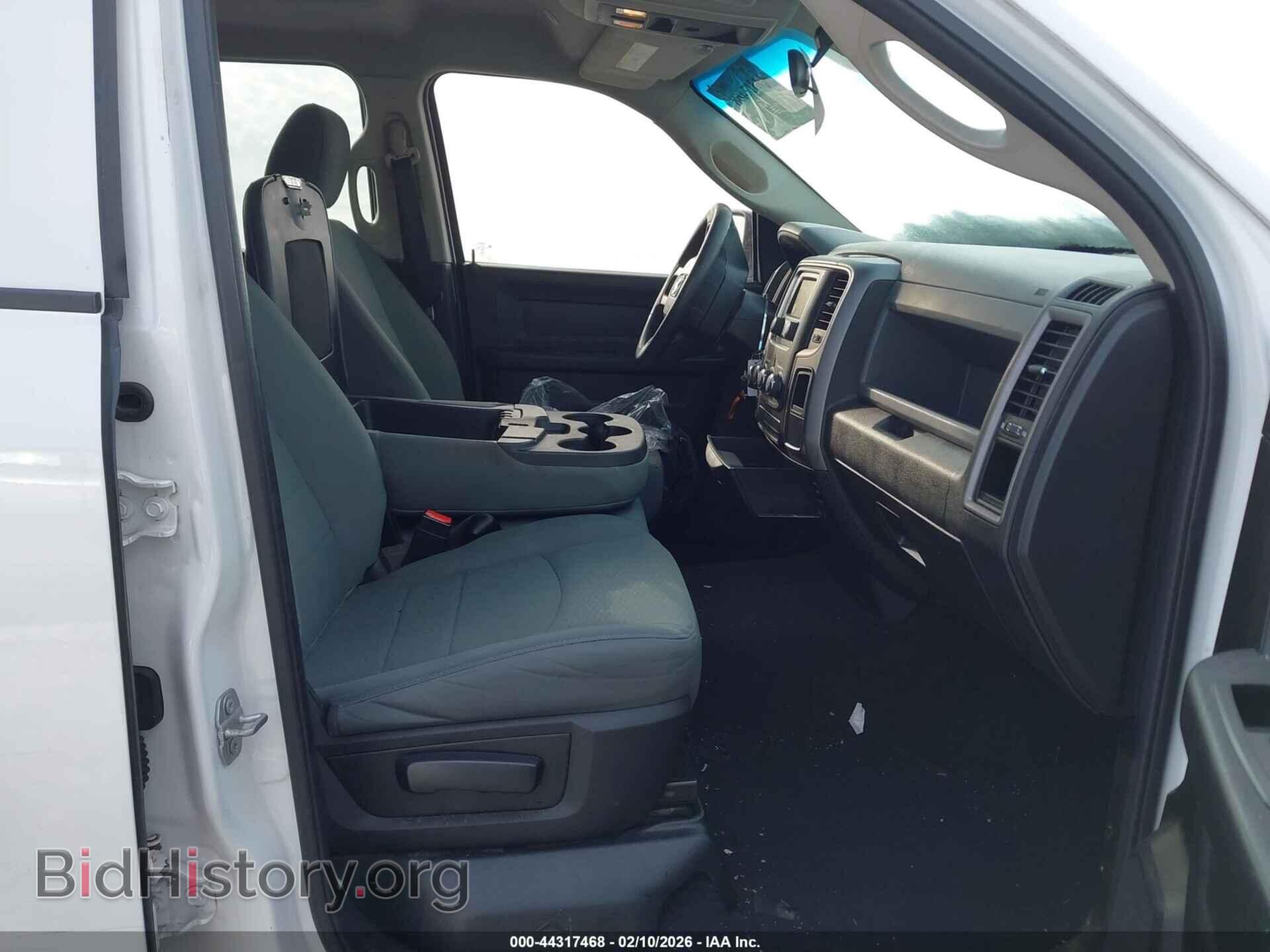 2018 RAM 1500 - VIN: 1C6RR7FGXJS320546 - Фото 5