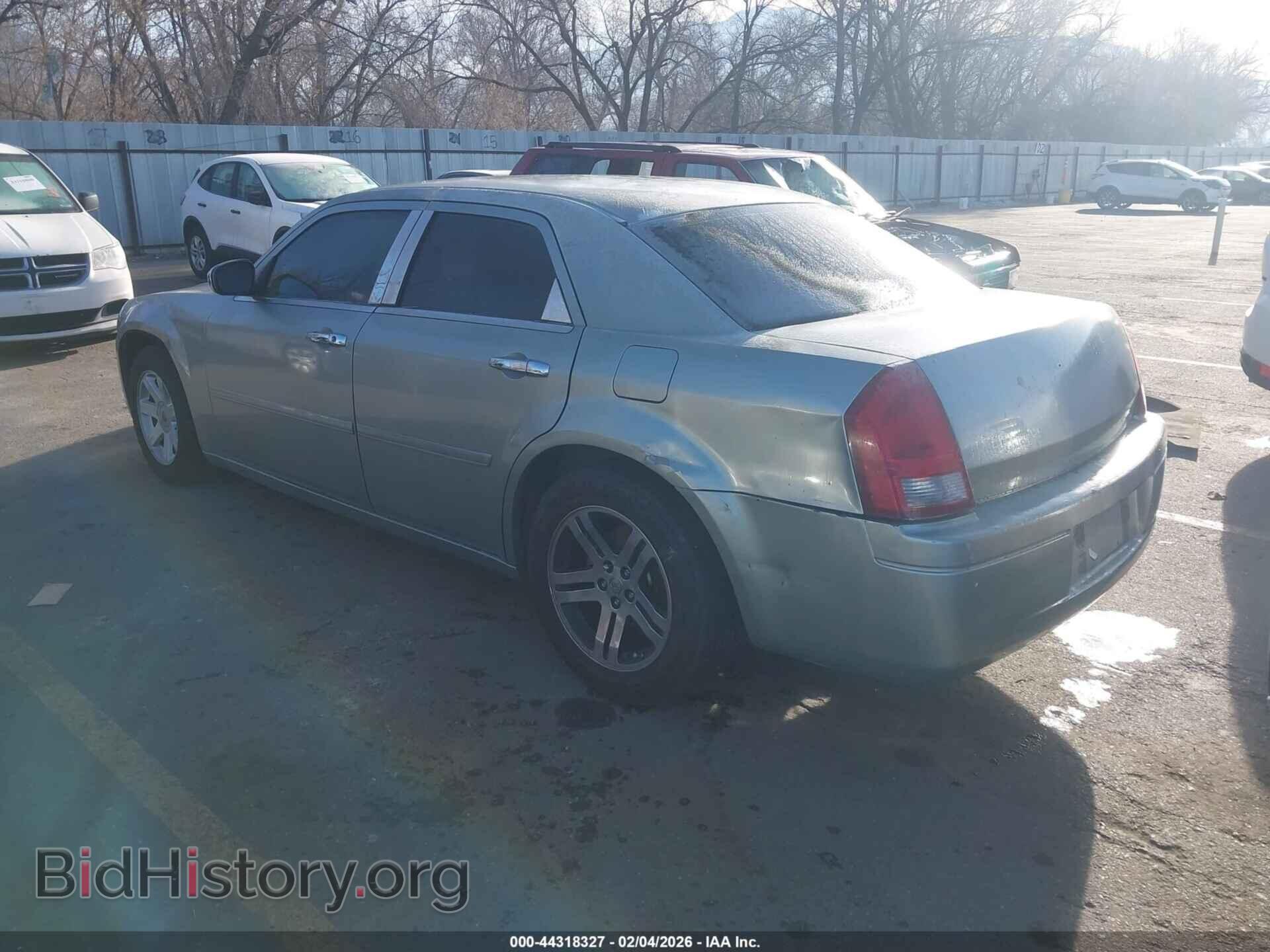 2005 CHRYSLER 300 - VIN: 2C3JA53G45H134606 - Фото 3