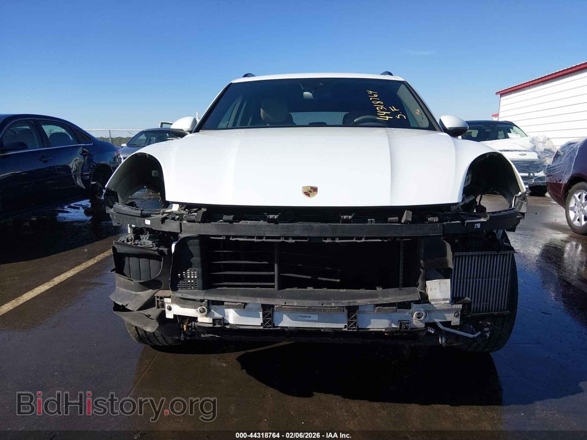 2019 PORSCHE CAYENNE - VIN: WP1AA2AY1KDA10421 - Photo 12