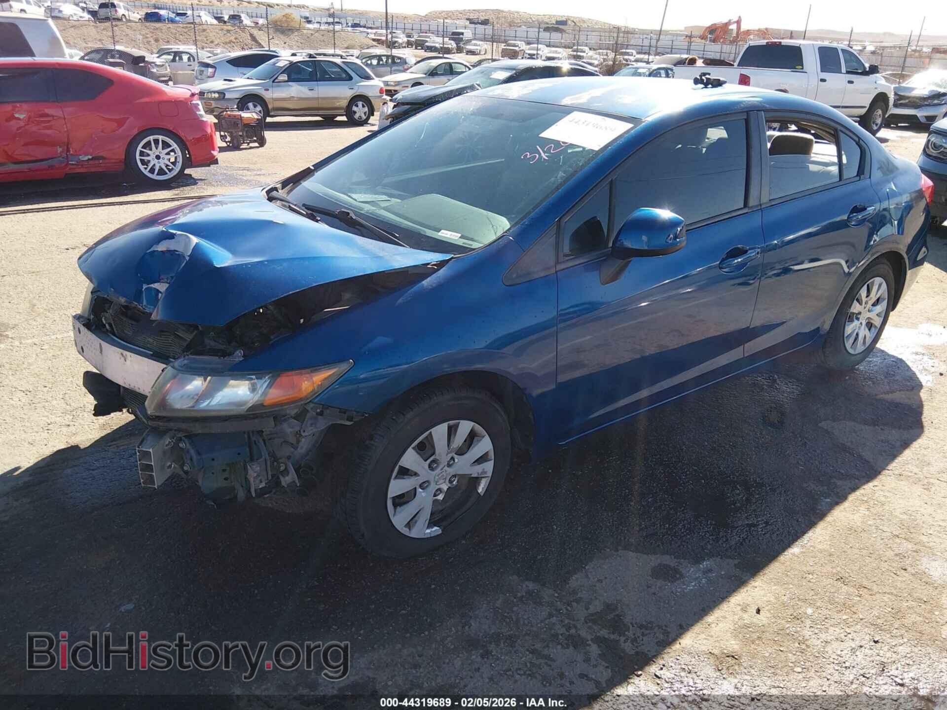 2012 HONDA CIVIC - VIN: 2HGFB2F52CH551101 - Фото 2
