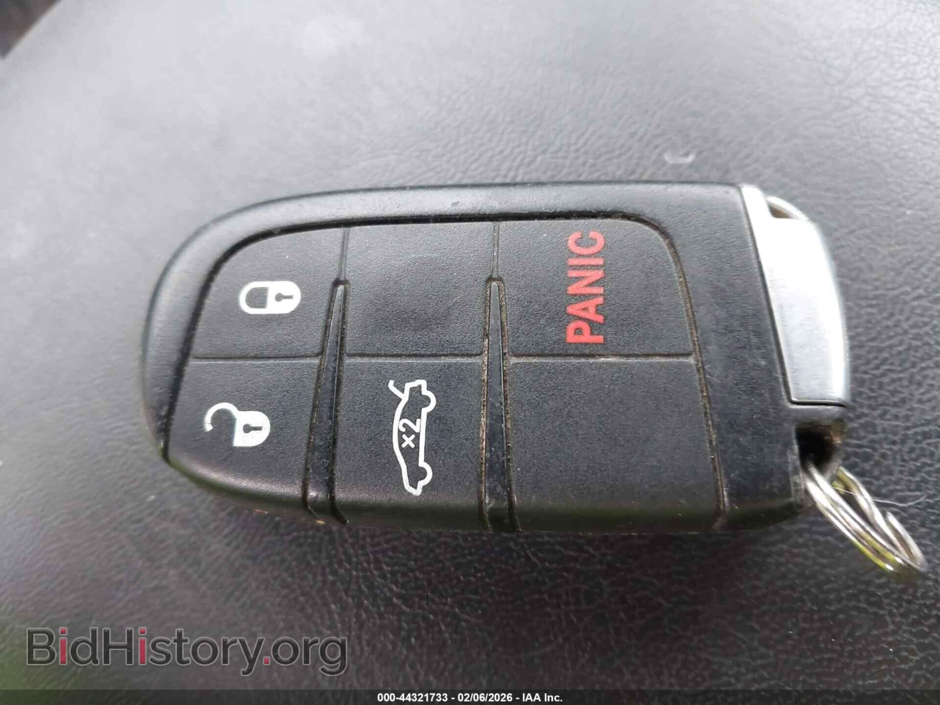 2015 CHRYSLER 200 - VIN: 1C3CCCAB4FN716793 - Фото 11