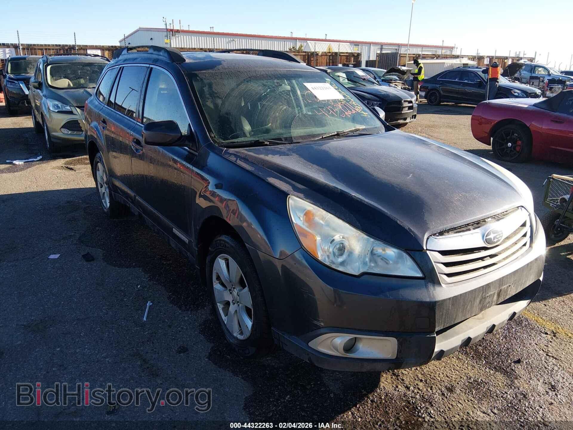 Photo 4S4BRBHC9B3369493 - SUBARU OUTBACK 2011
