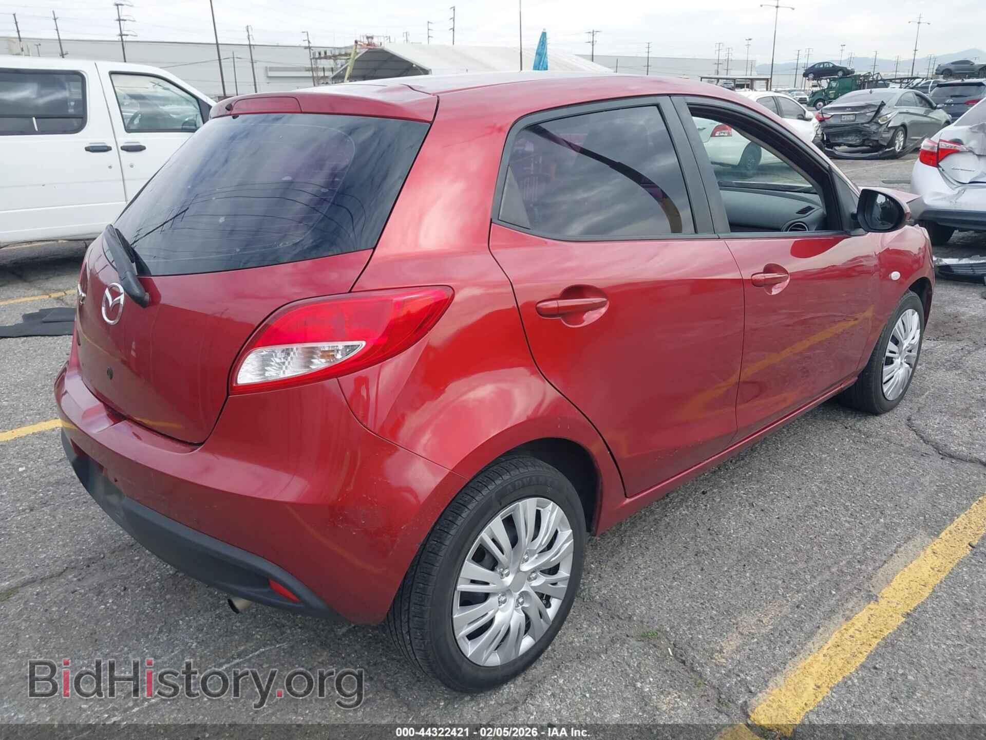 2014 MAZDA MAZDA2 - VIN: JM1DE1KZ4E0187819 - Фото 4