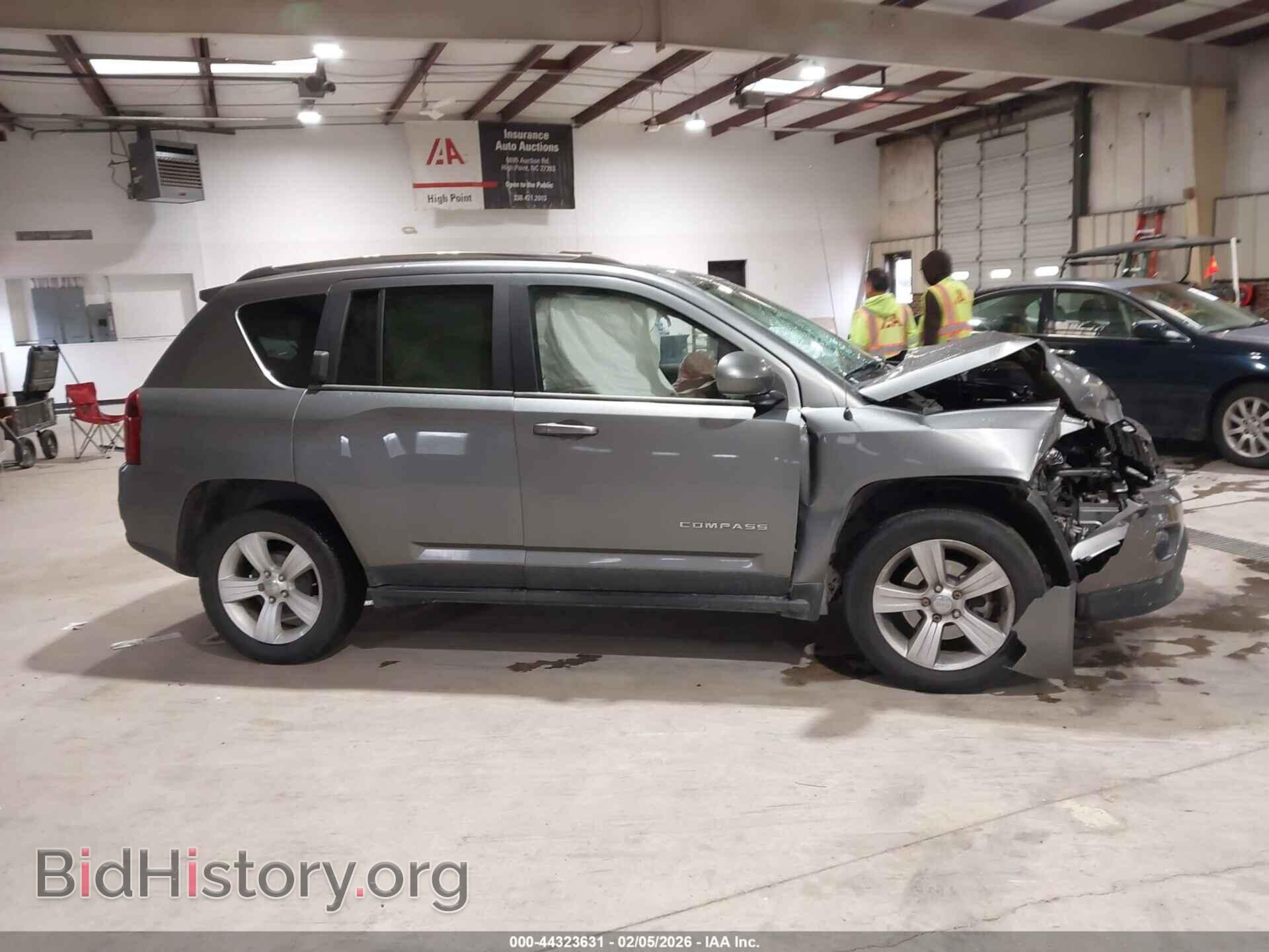 2014 JEEP COMPASS - VIN: 1C4NJCEA5ED624642 - Photo 13