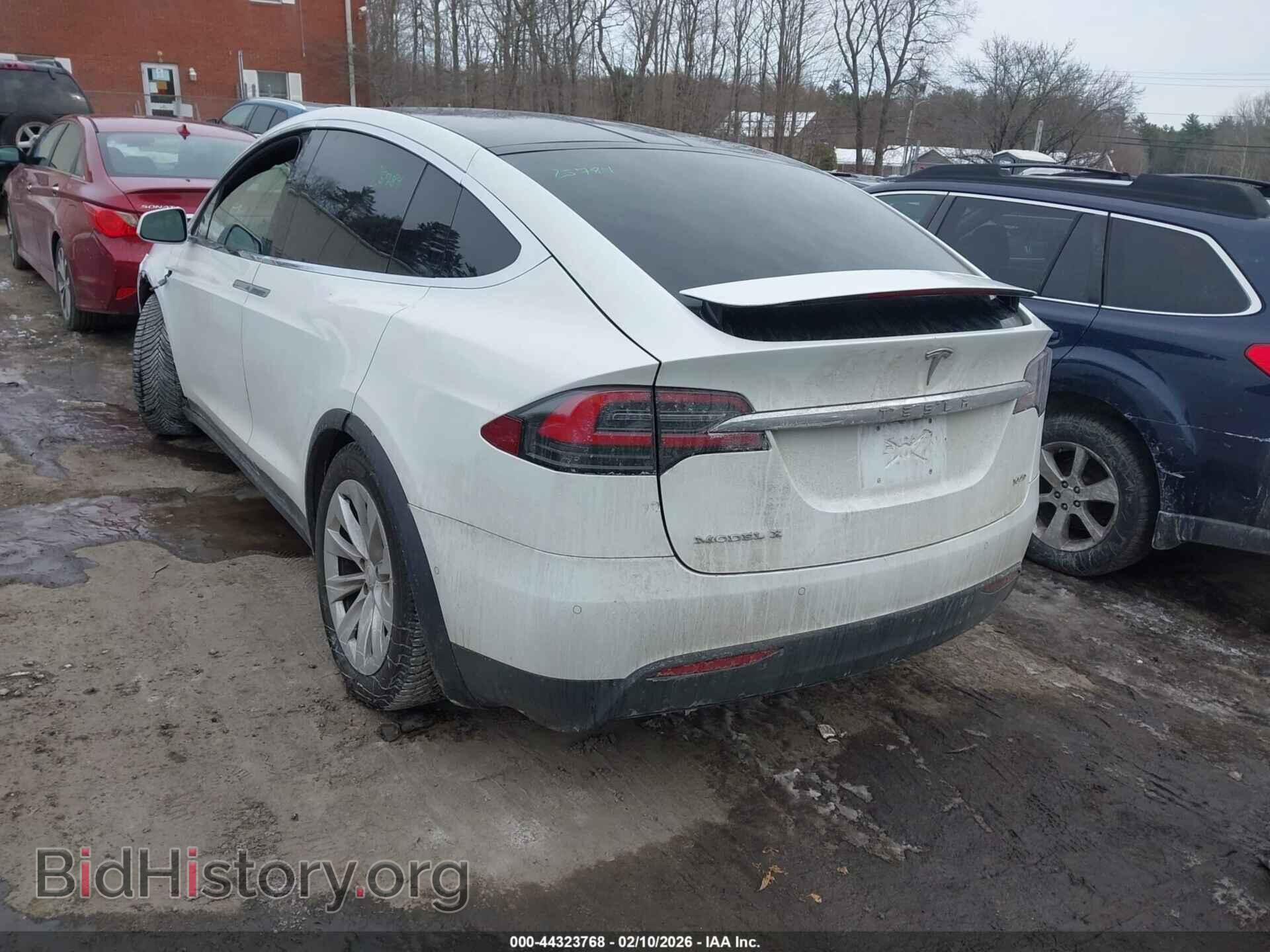 2017 TESLA MODEL X - VIN: 5YJXCBE21HF057705 - Фото 3