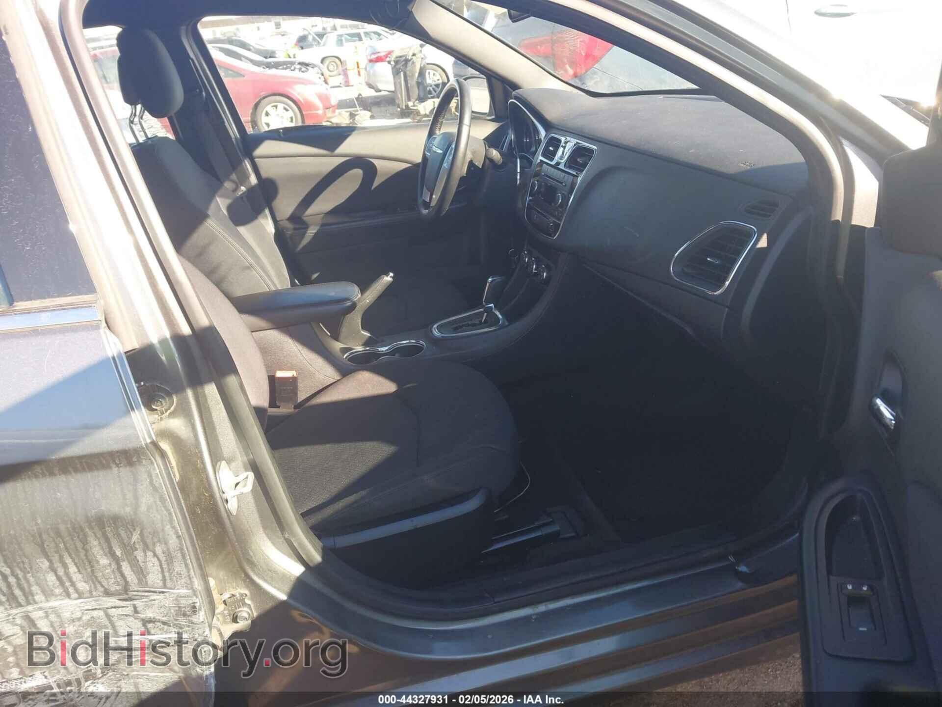 2012 CHRYSLER 200 - VIN: 1C3CCBBB6CN299861 - Photo 5
