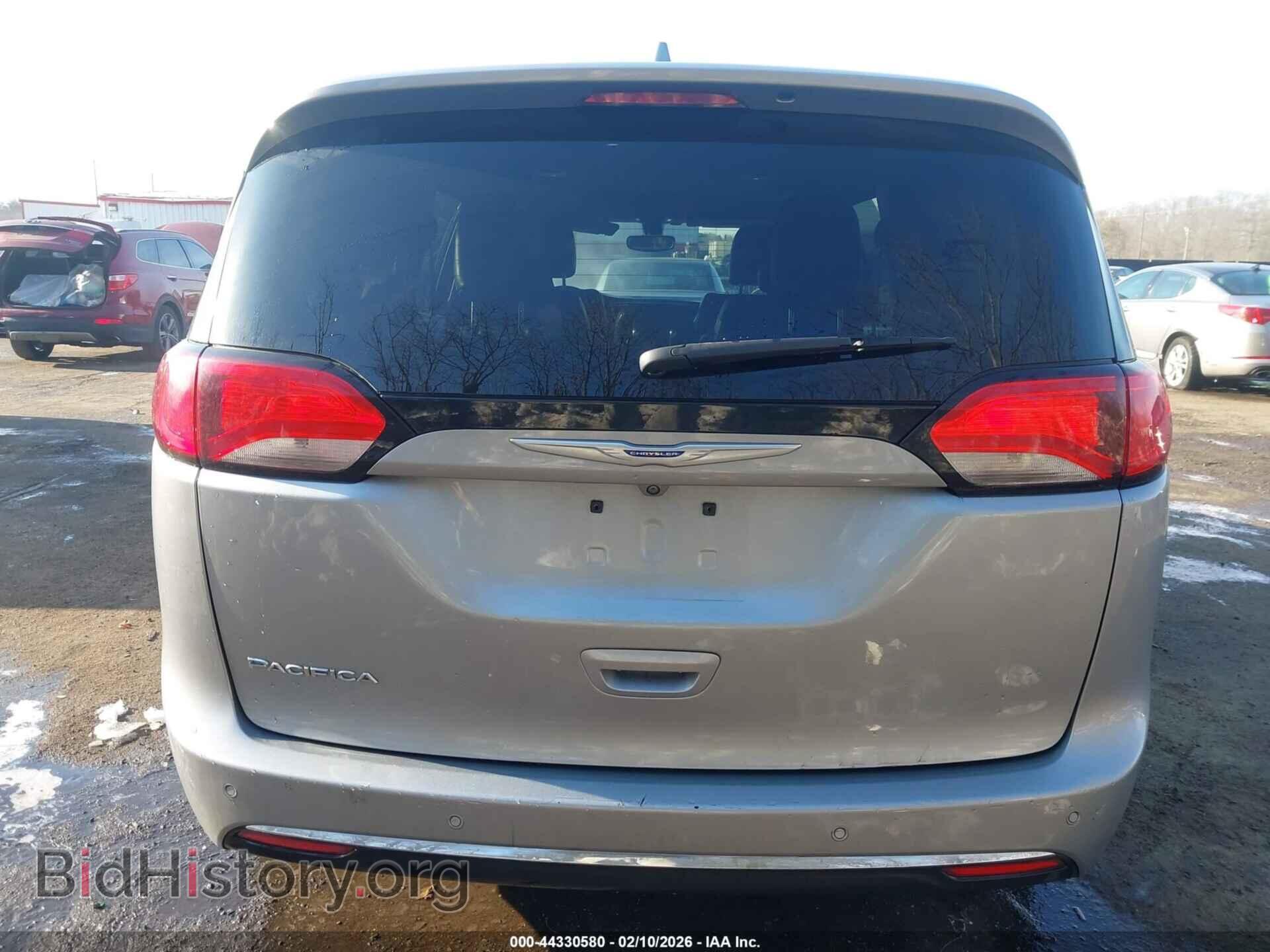 2019 CHRYSLER PACIFICA - VIN: 2C4RC1BG4KR625802 - Photo 16