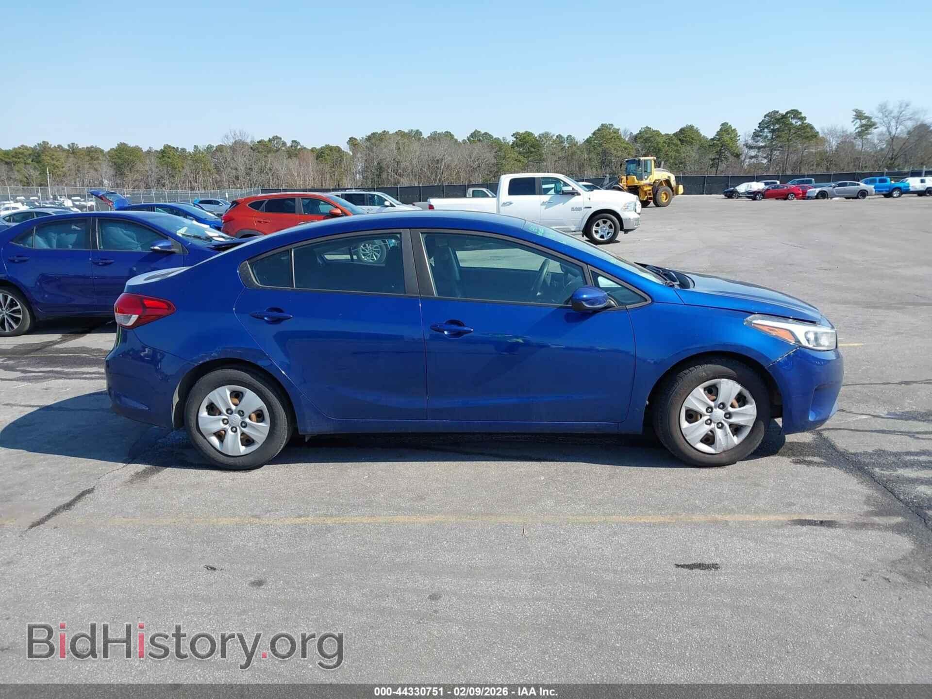 2018 KIA FORTE - VIN: 3KPFK4A76JE258653 - Фото 13