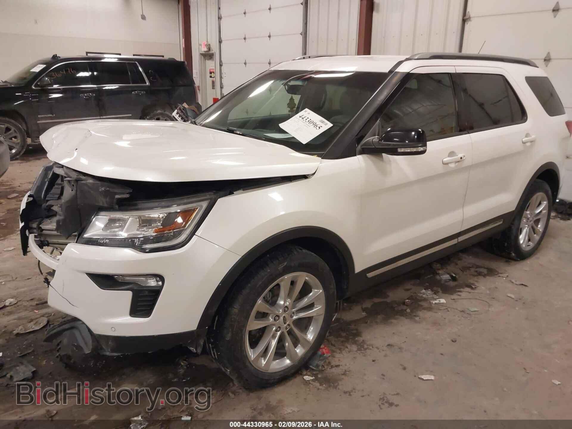 2018 FORD EXPLORER - VIN: 1FM5K8D8XJGB16776 - Photo 2