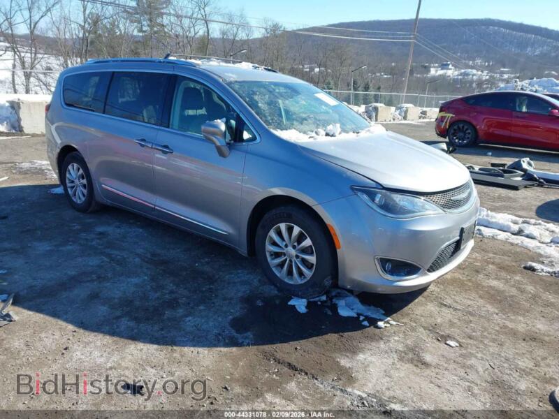 2018 Chrysler PACIFICA Touring L (VIN 2C4RC1BG1JR269727) — photo 1 of 16, IAAI, damage: normal wear & tear