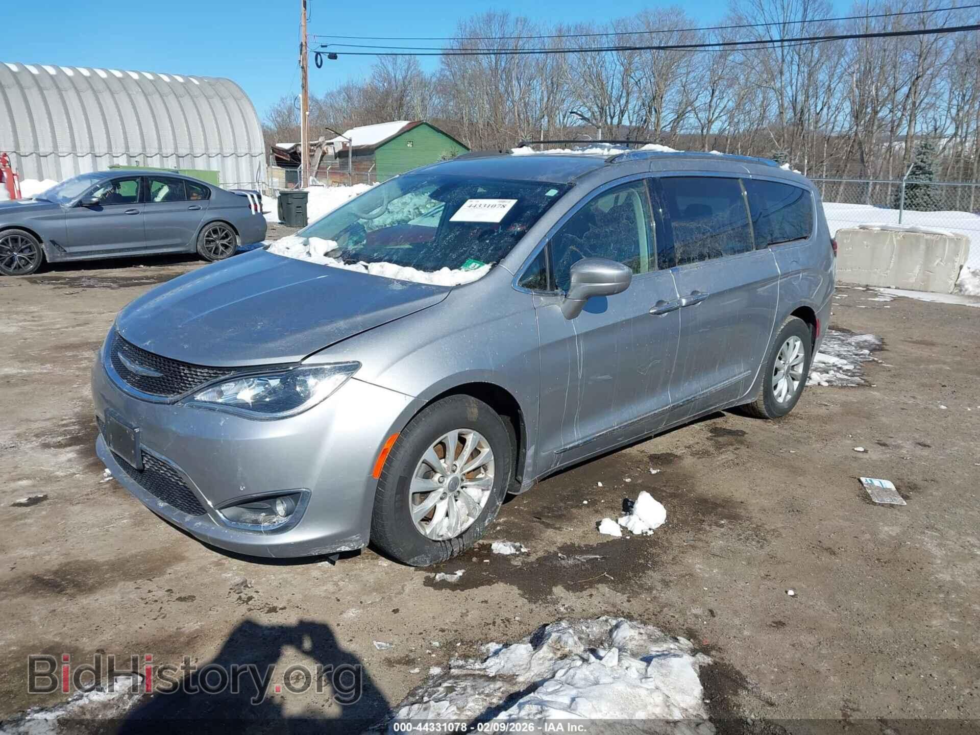 2018 CHRYSLER PACIFICA - VIN: 2C4RC1BG1JR269727 - Фото 2